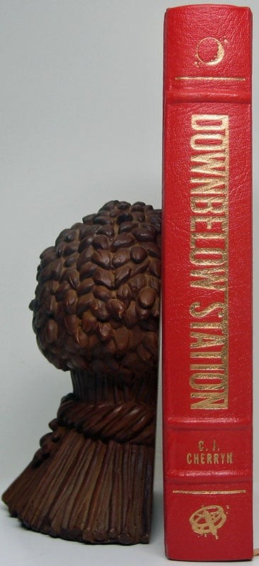 C J CHERRYH / Downbelow Station Franklin Center PA Easton Press 1986