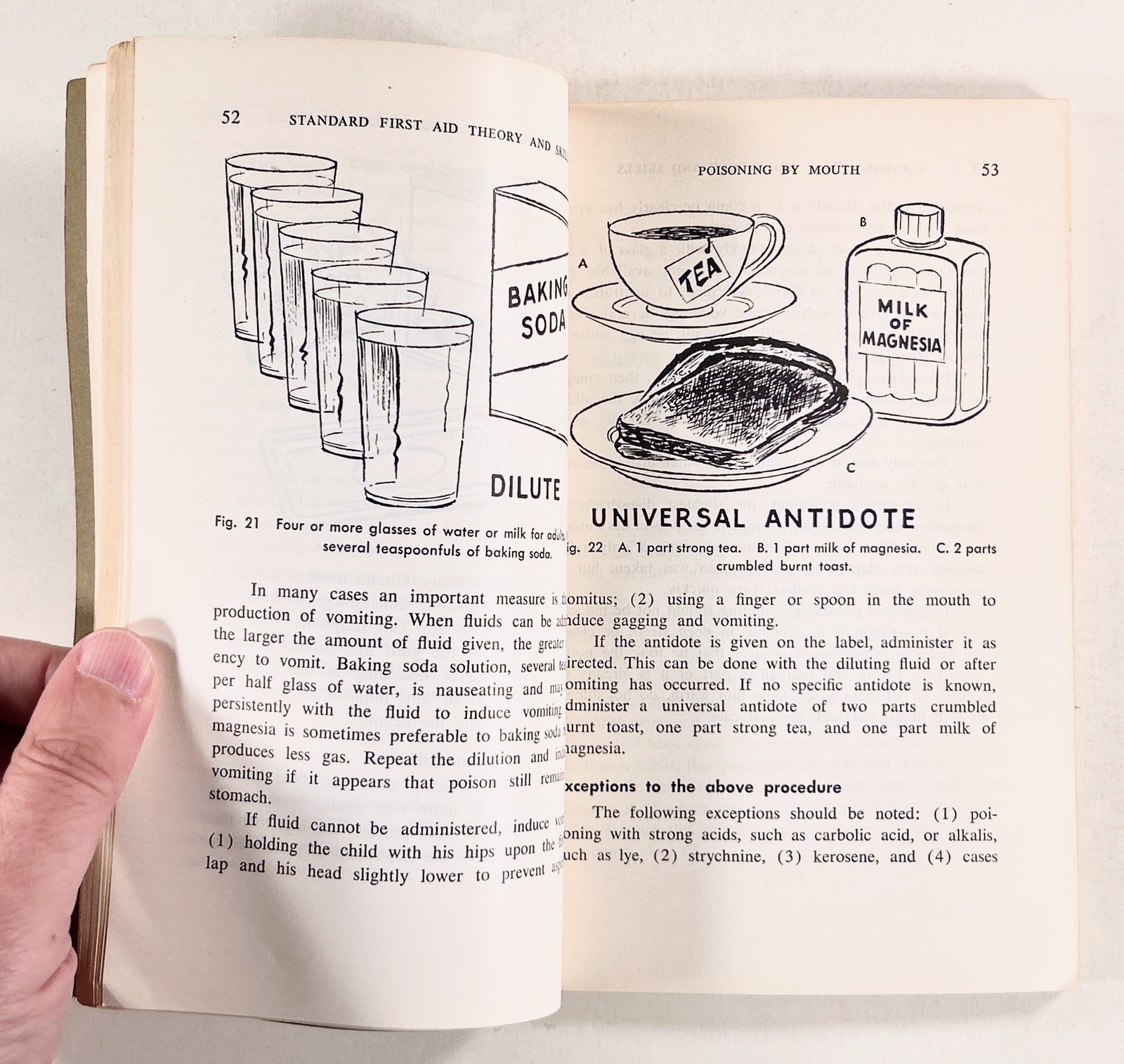 1957 American Red Cross FIRST AID fourth edition 269 ILLUSTRATIONS lifesaving