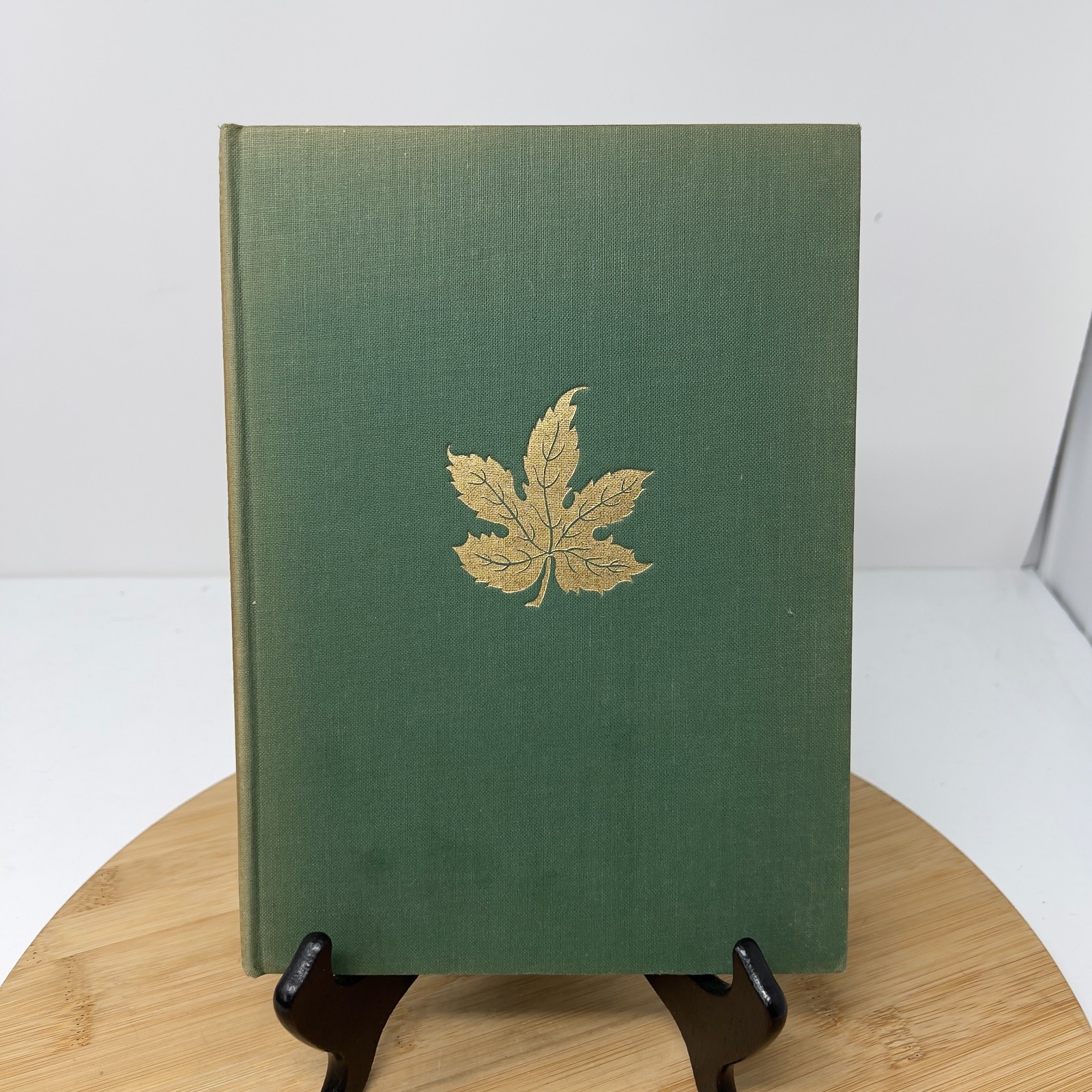 Vintage Canada Lady Tweedsmuir HC Hastings House History Illustrated 1959?