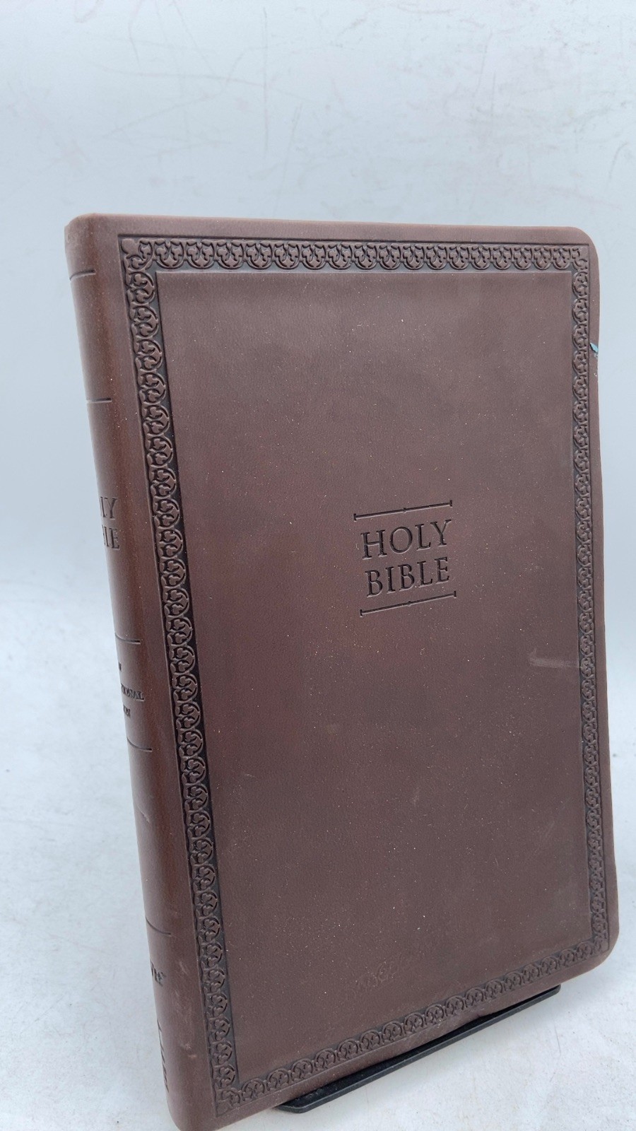 Holy Bible: New International Version Biblica, Inc. Hardcover NIV Thinline Bi…