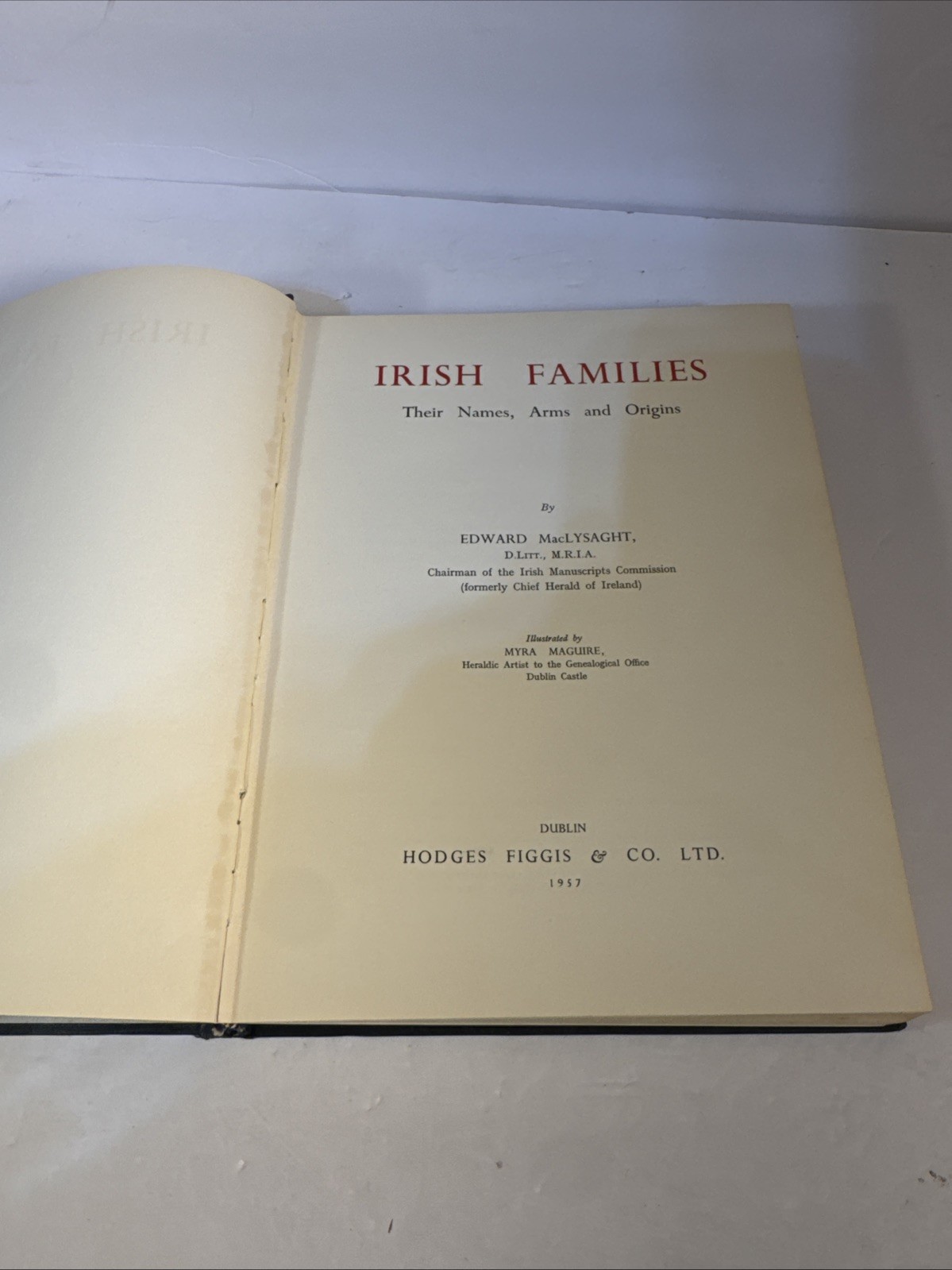 Vintage Irish Families Their Names Arms and Origins Edward MacLysaght Book