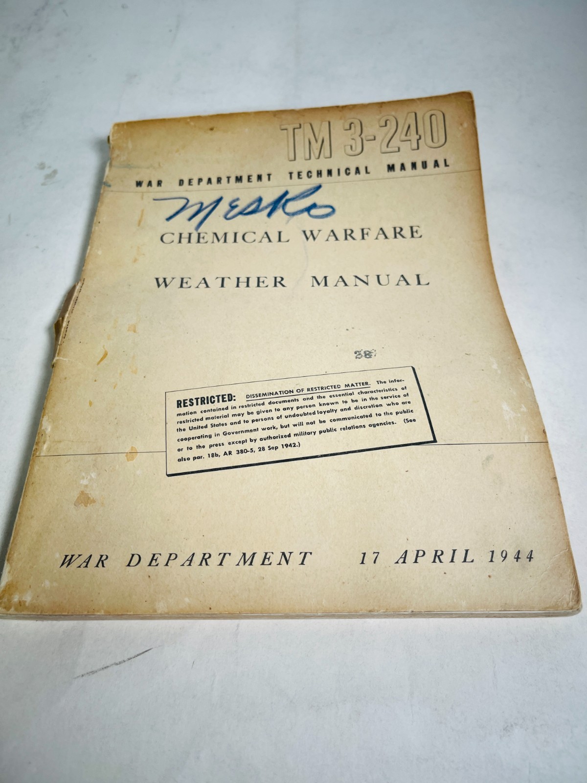 Chemical Warfare Weather Manual, War Department, 1944