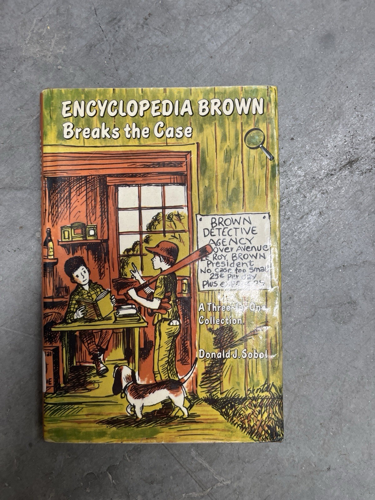 HC Encyclopedia Brown Breaks The Case Book Donald Sobol 1982 Lemon Tree 30 Cases