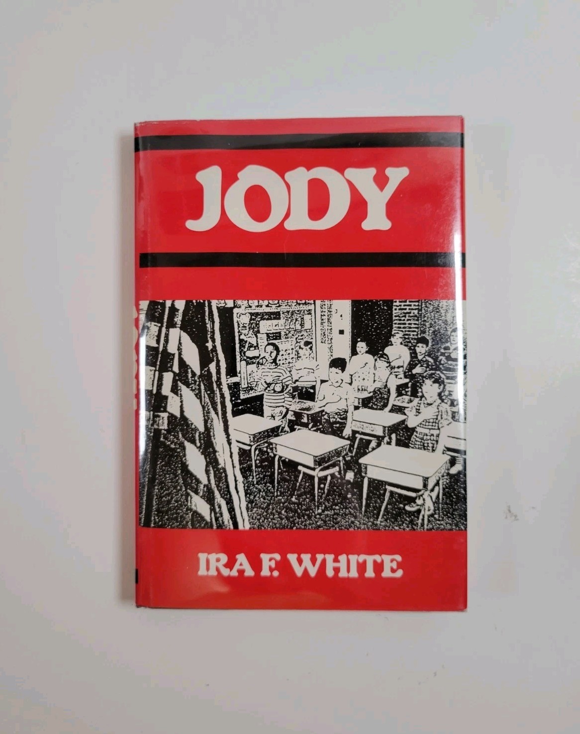 VG+ SIGNED Jody by Ira F. White – First Edition by Ira F. White & Phyllis Britz