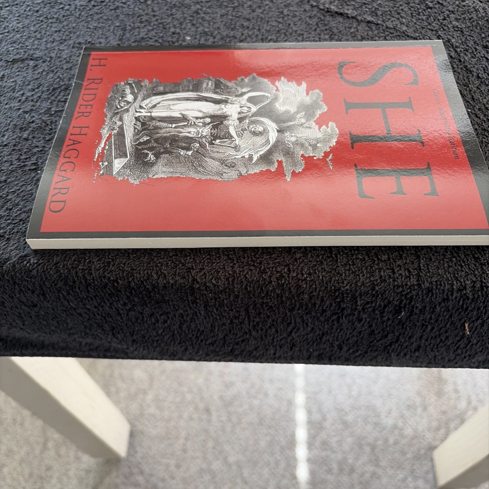 She (Classic Illustrated Edition) Author H. Ryder Haggard. ?