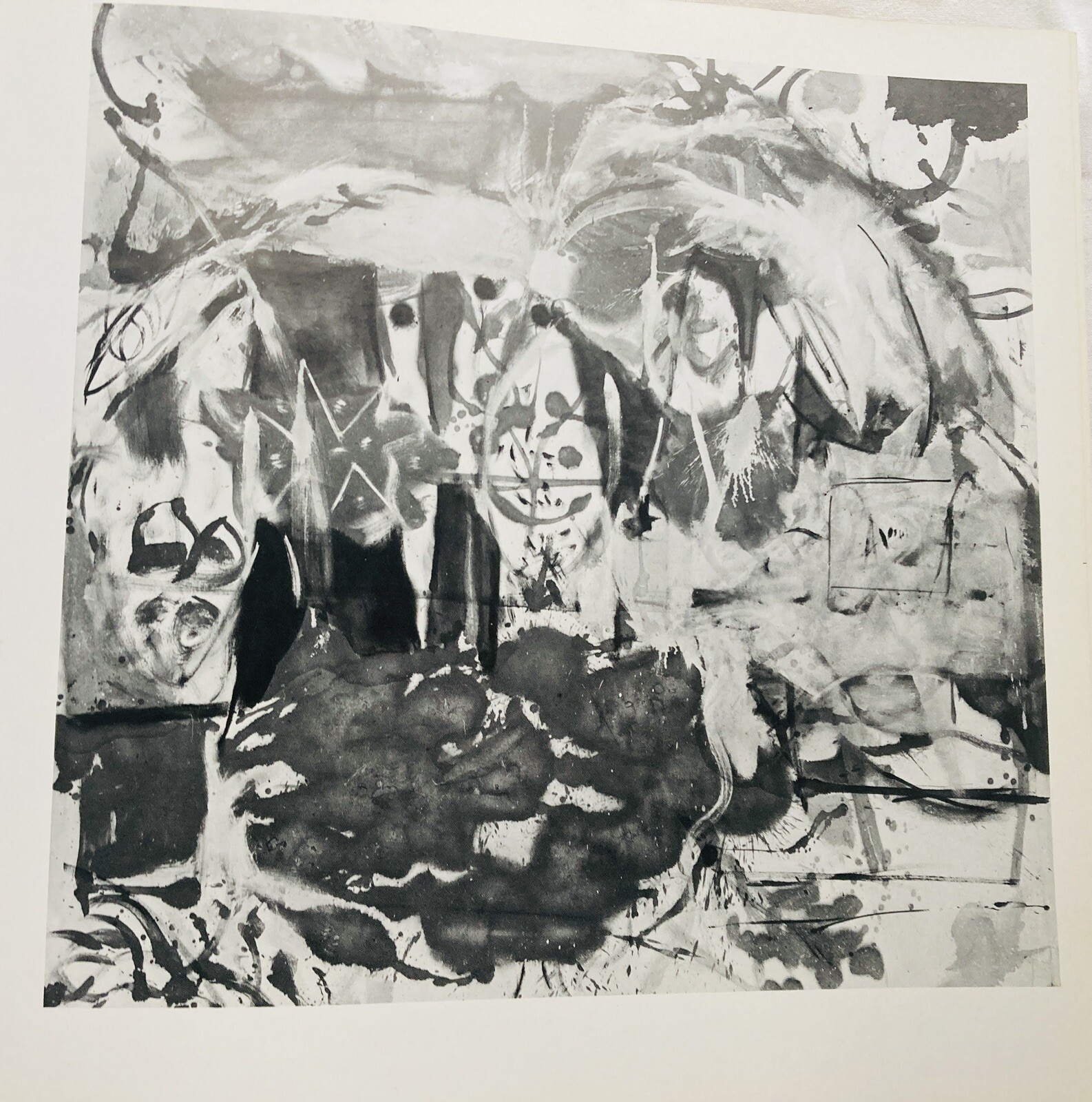 Helen Frankenthaler – text by Barbara Rose *green cover*