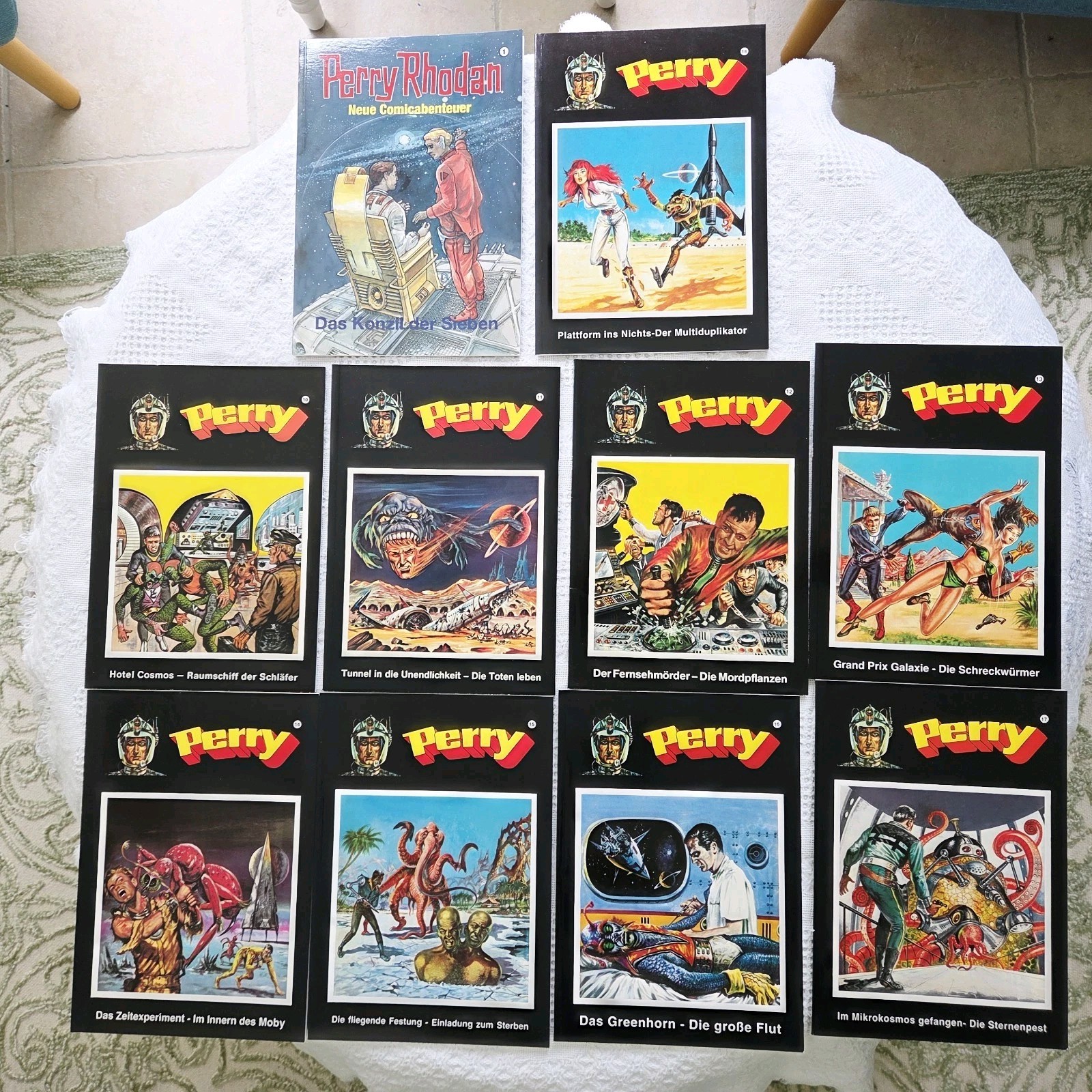 Perry Unser Mann im All Sammlerausgabe 1990s lot of 10 Comics Rhodan – IN GERMAN