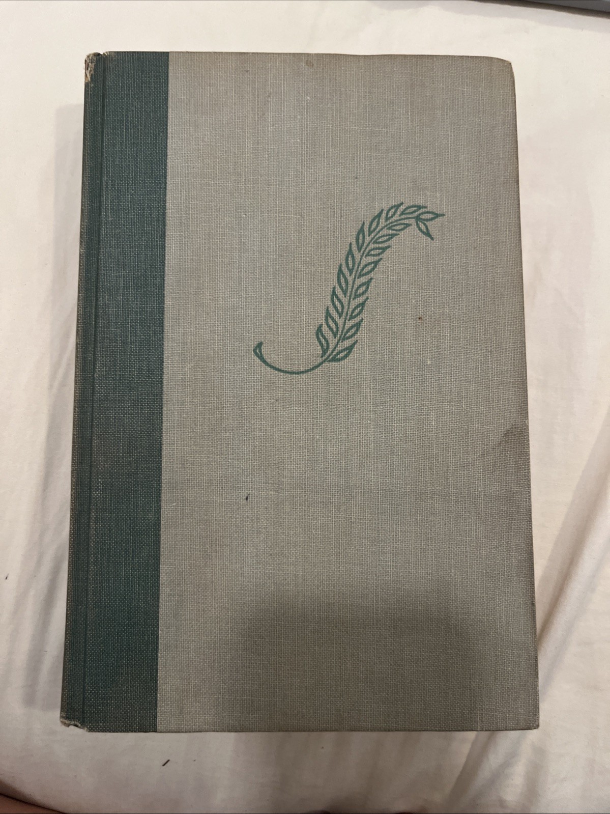 Les Miserables Victor Hugo – 1954 – The Literary Guild