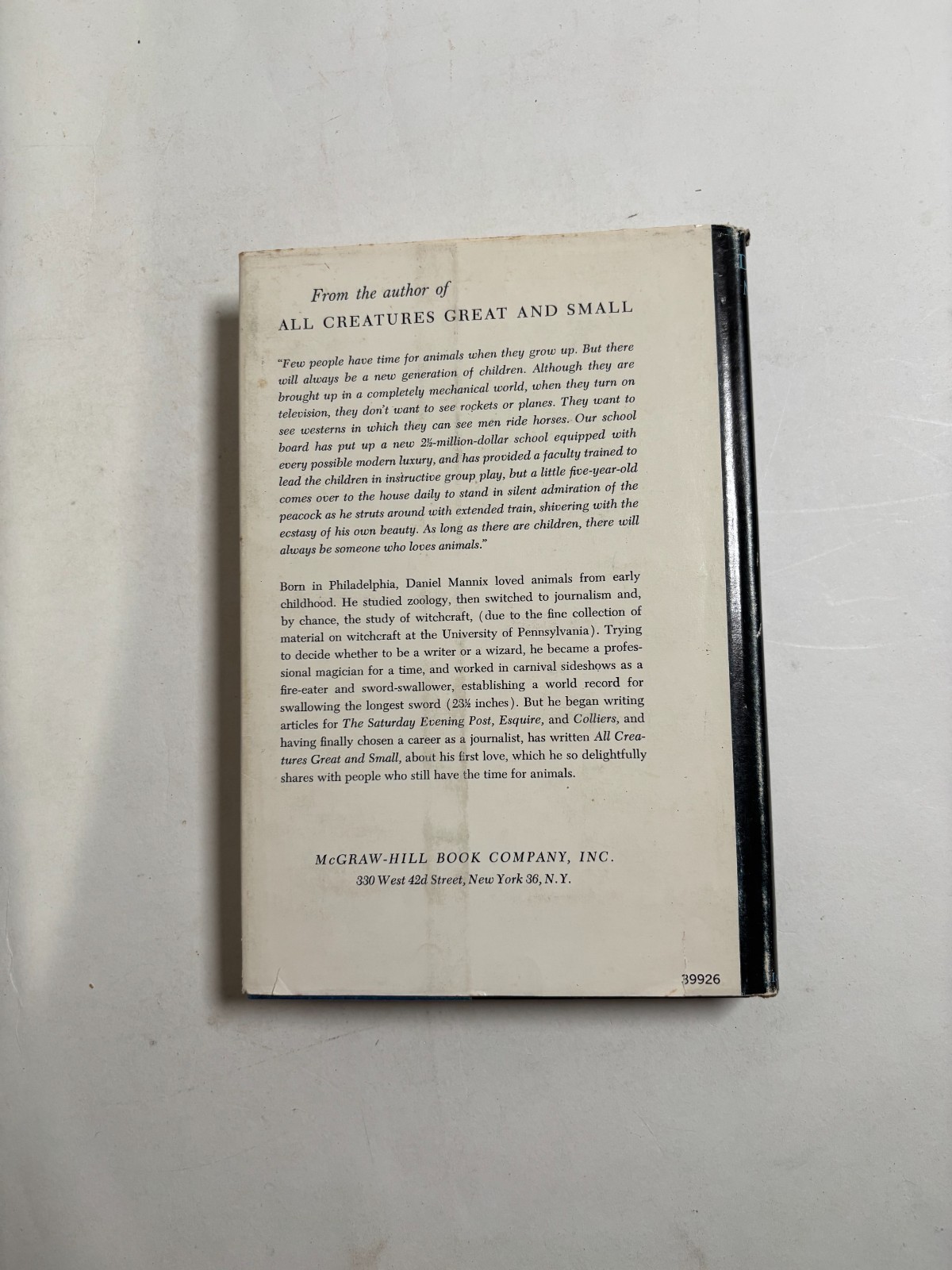 All Creatures Great and Small by Daniel P. Mannix, 1963 McGraw-Hill, Veterinaria