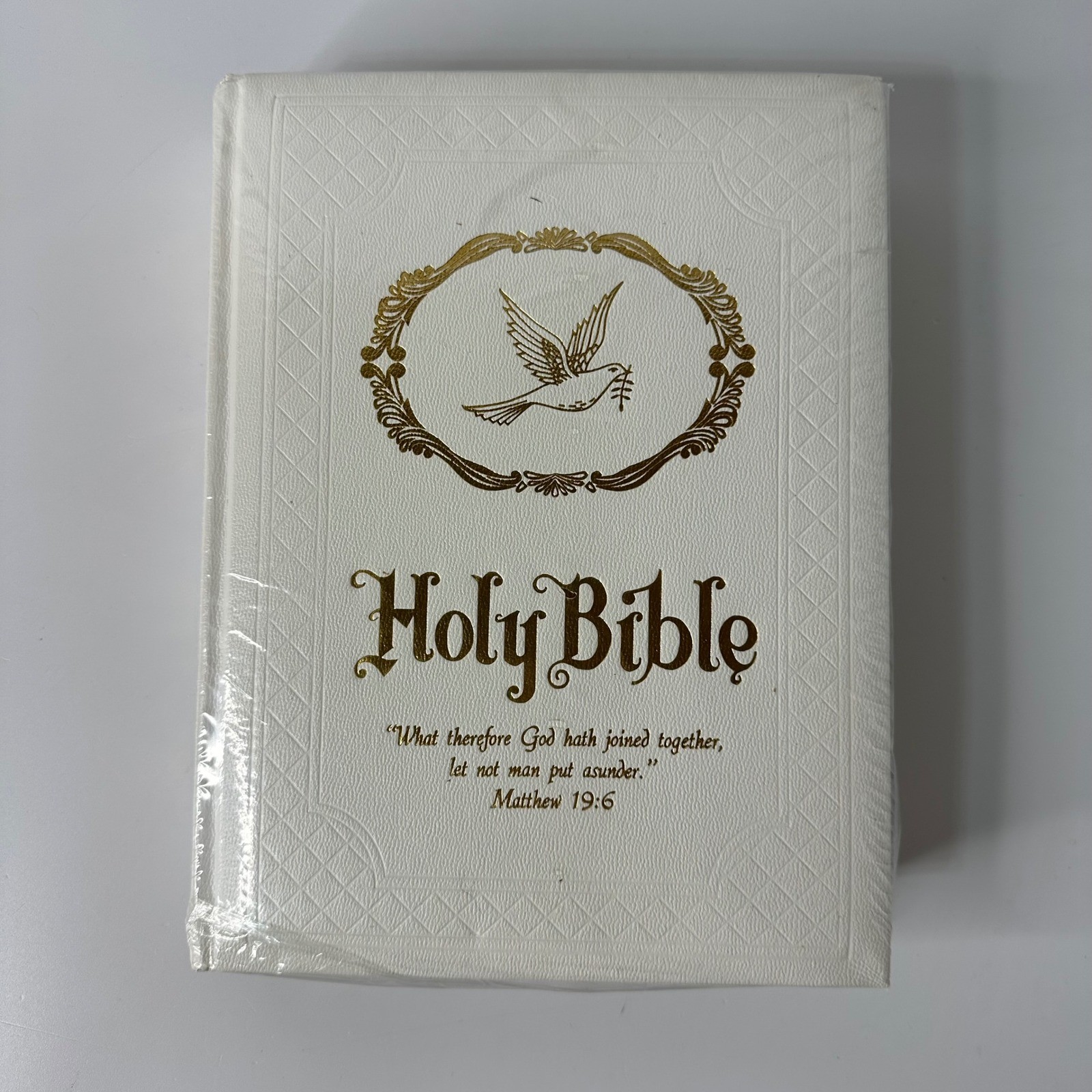Holy Bible King James Version 1971 Wedding Ed Royal Publishers Gilded KJV Book