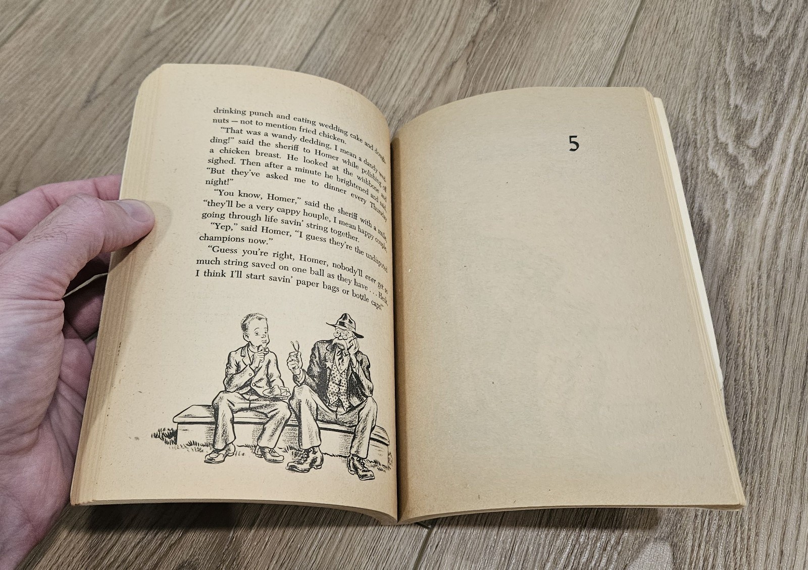Homer Price by Robert McCloskey DAMAGED PB 1943 13th Printing ISBN 590-09049-6