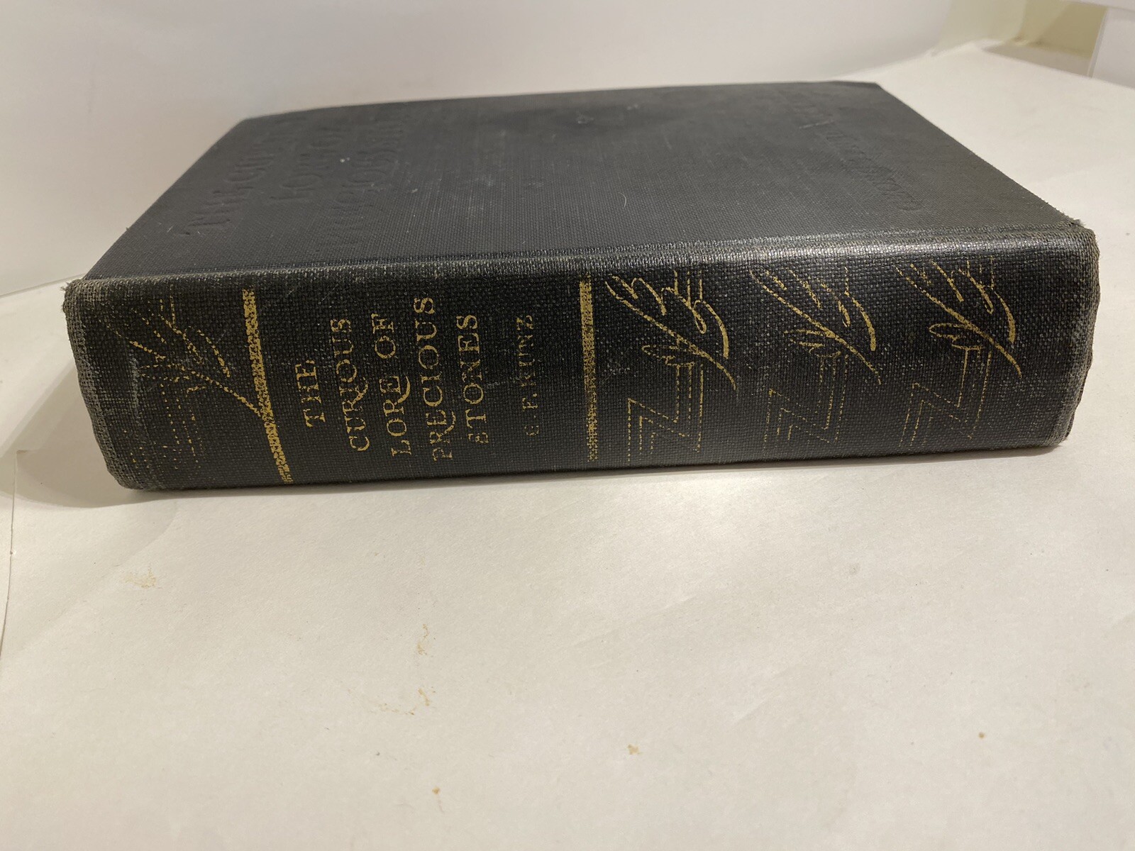 The Curious Lore of Precious Stones. 1938. 7th printing by George Frederick Kunz