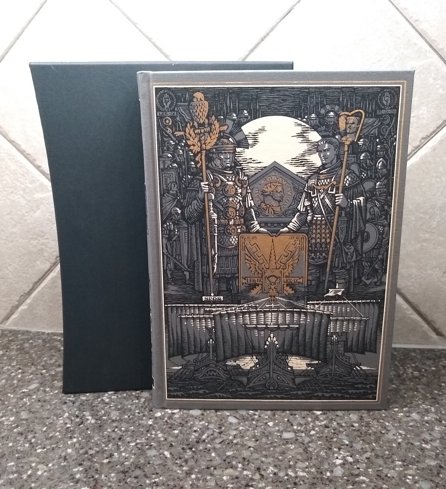 THE SILVER BRANCH ROSEMARY SUTCLIFF THE FOLIO SOCIETY EX CONDITION FREE SHIPPING