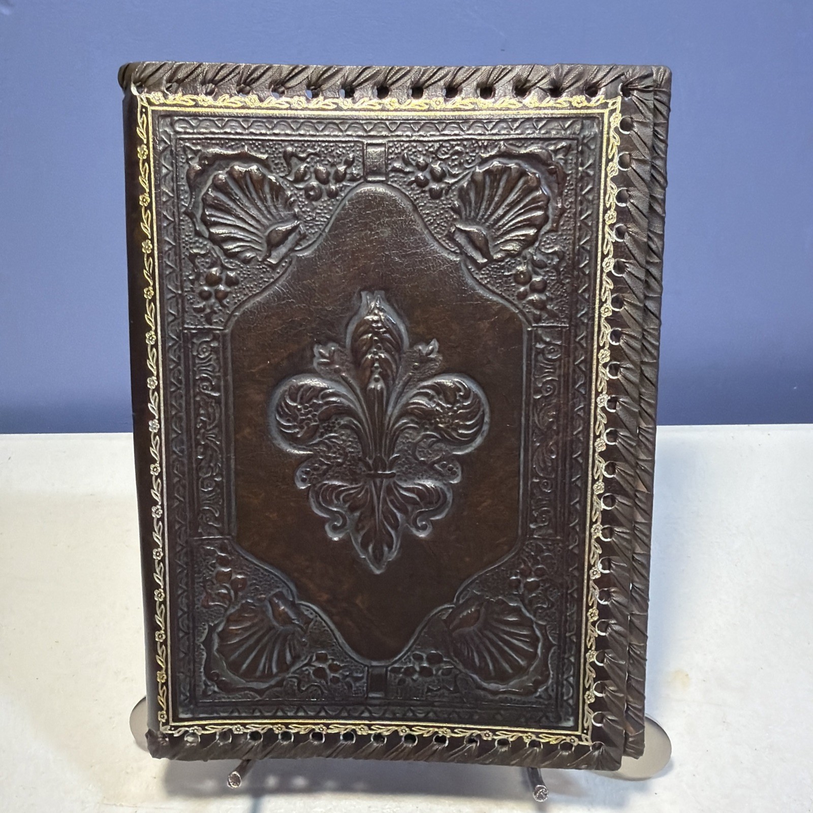 VTG Leather Book Cover / Italian Embossed Crest – Very Nice!