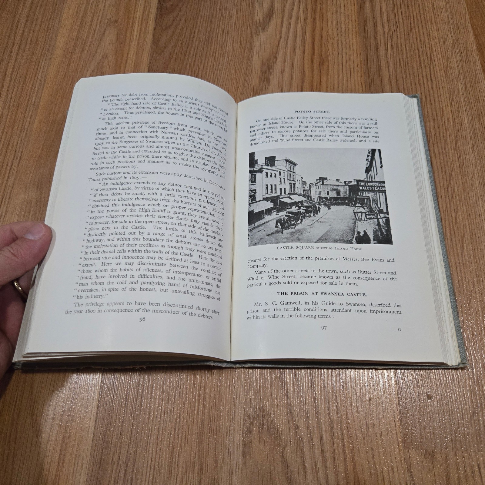 Swansea Its Port Trade and Their Development Edward Harris HC Ex Library 1935