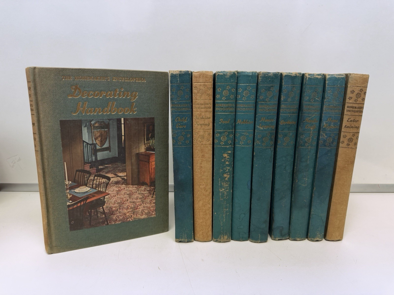 Set of 10 Books 1952 The Homemaker’s Encyclopedia Vintage Entertaining Decorate