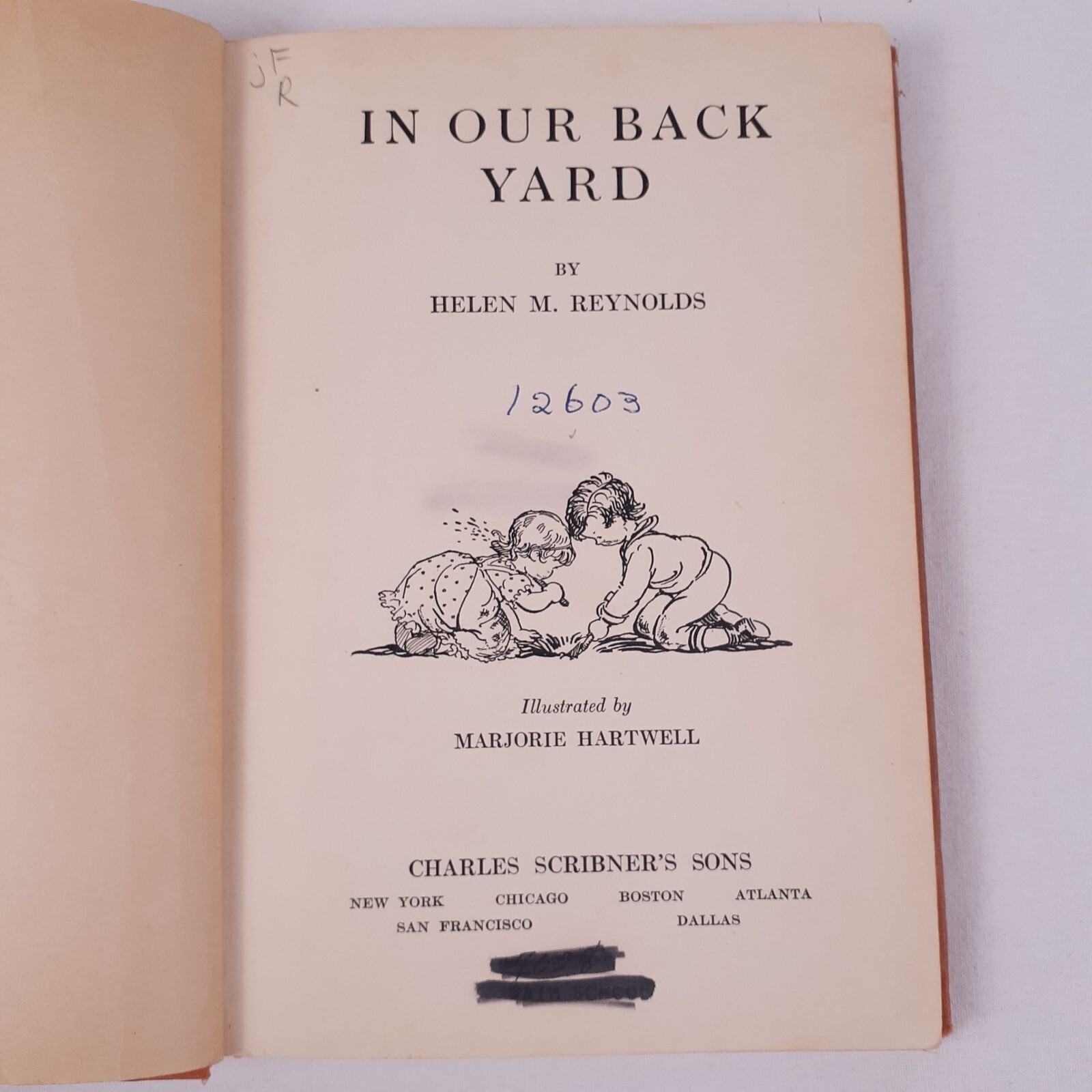 In Our Back Yard Helen Reynolds Hardback Book 1934 First Edition Acceptable