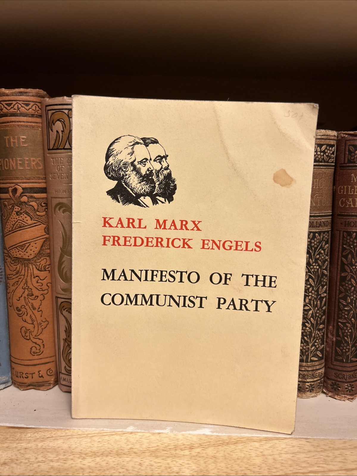 Karl Marx, Frederick Engels Manifesto of the Communist party 1968 PB Peking