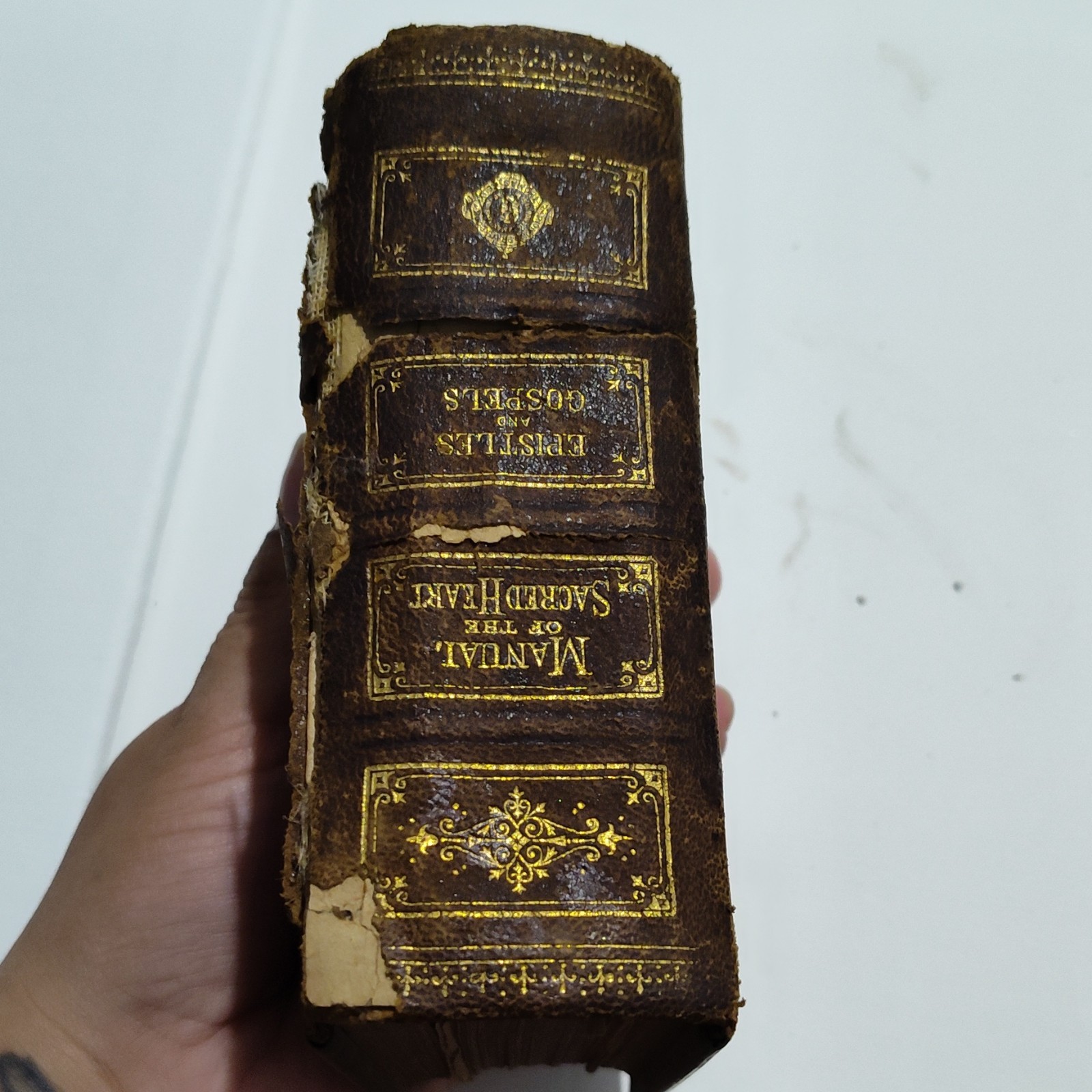 Antique 1877 CatholicPrayerBook-Manualof Sacred Heart-Thomas KellyNY-Metal Clasp