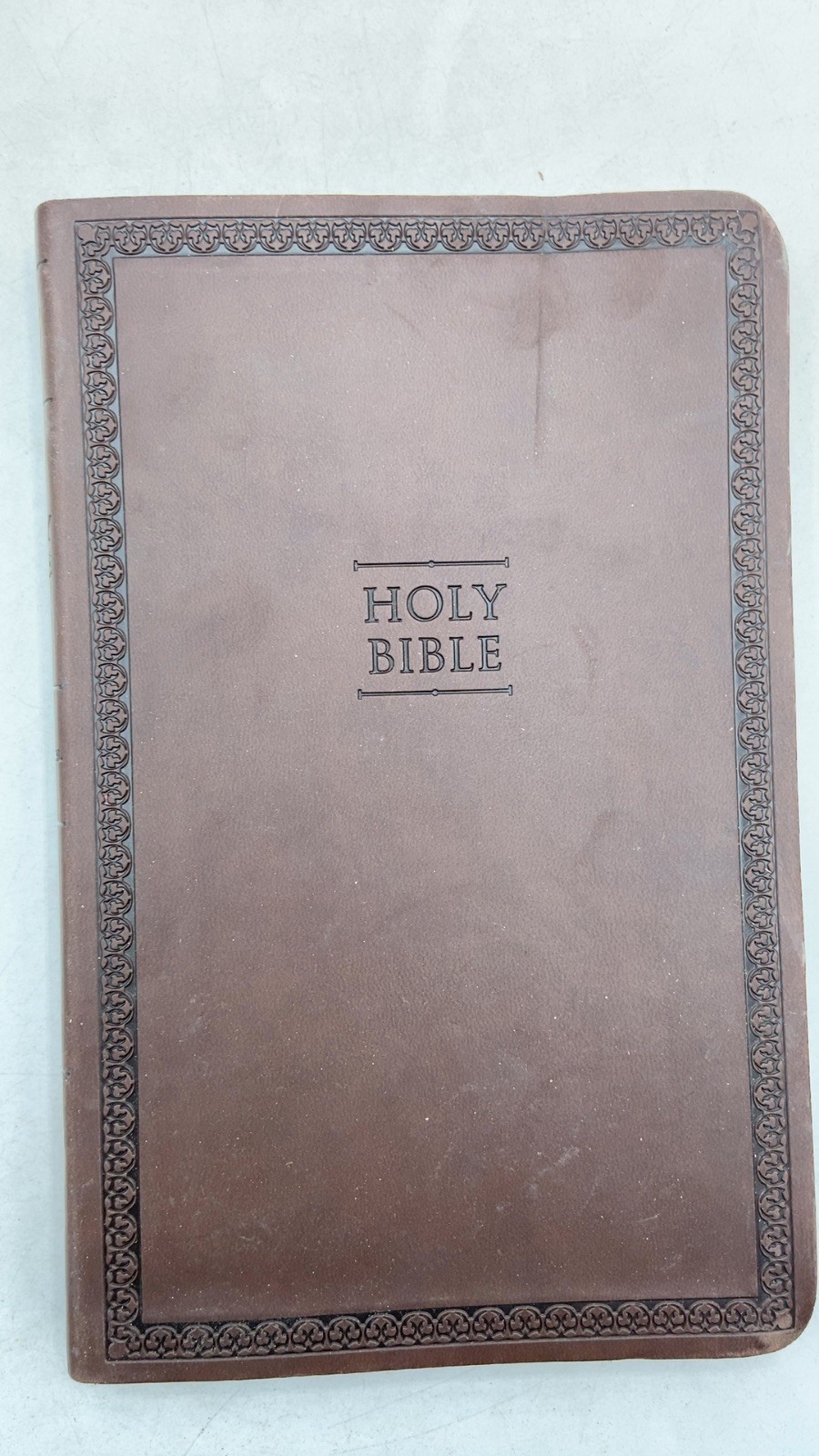 Holy Bible Hardcover NIV Thinline Bible 2011