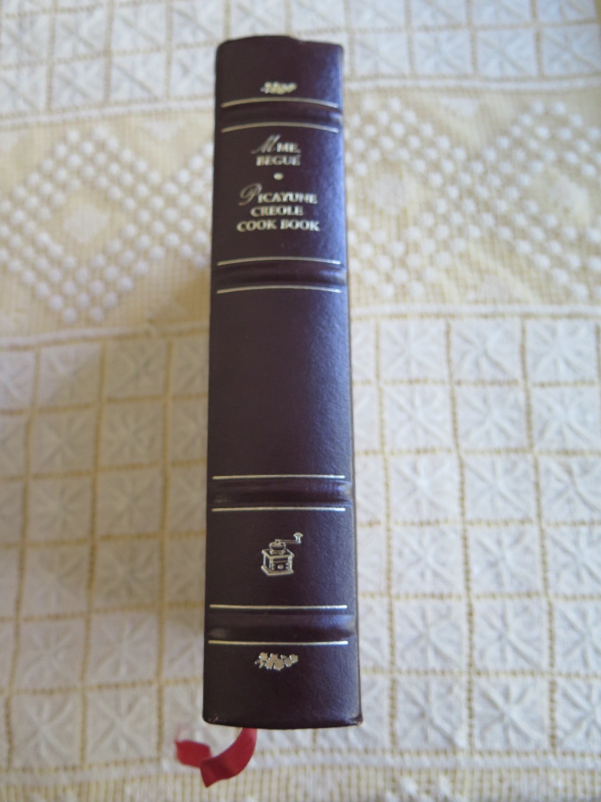 VG 1984 Hardcover Mme Begue Picayune Creole Cookbook Gilt Edge