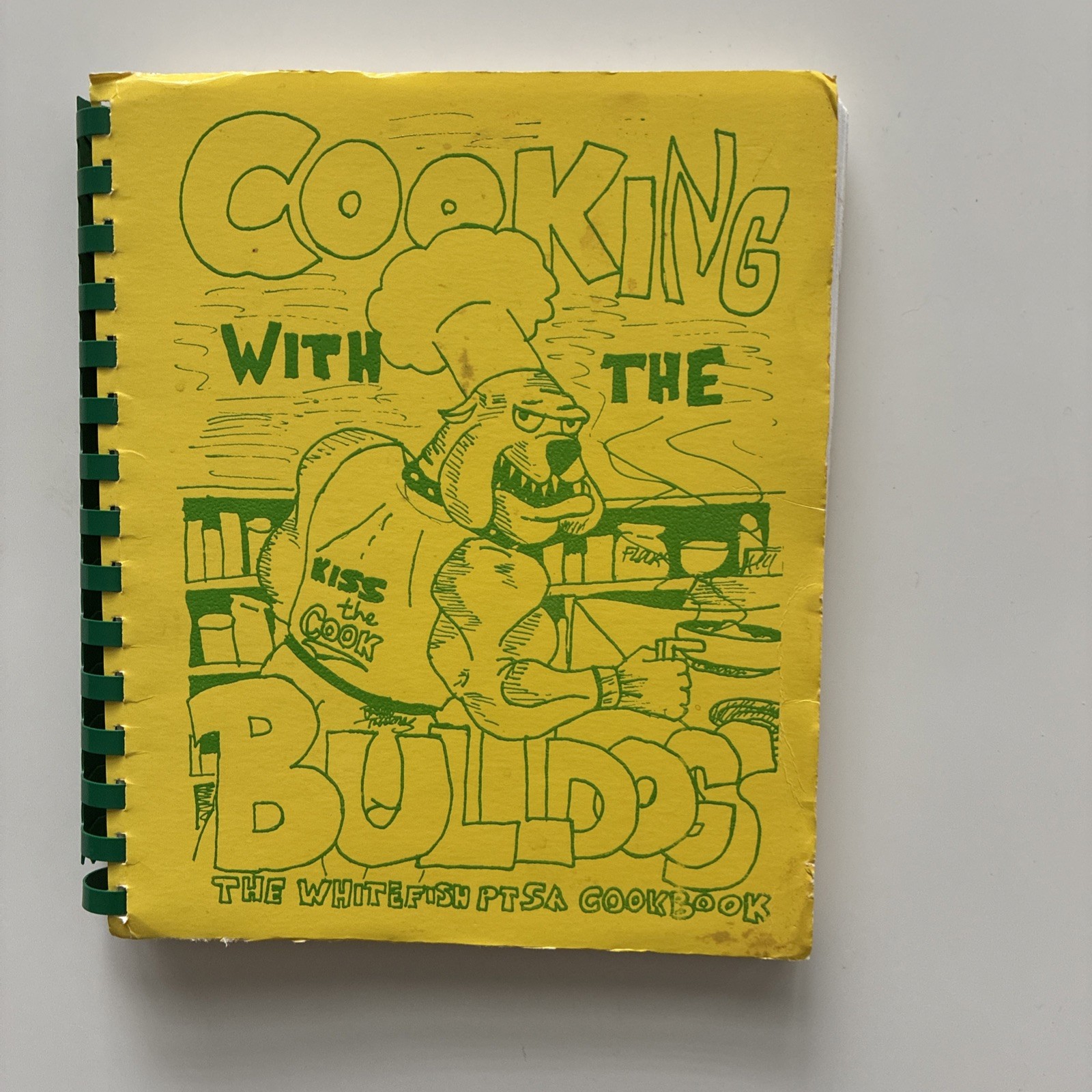Cooking with the Bulldogs Whitefish Montana PTSA Community Cookbook Vintage Spir