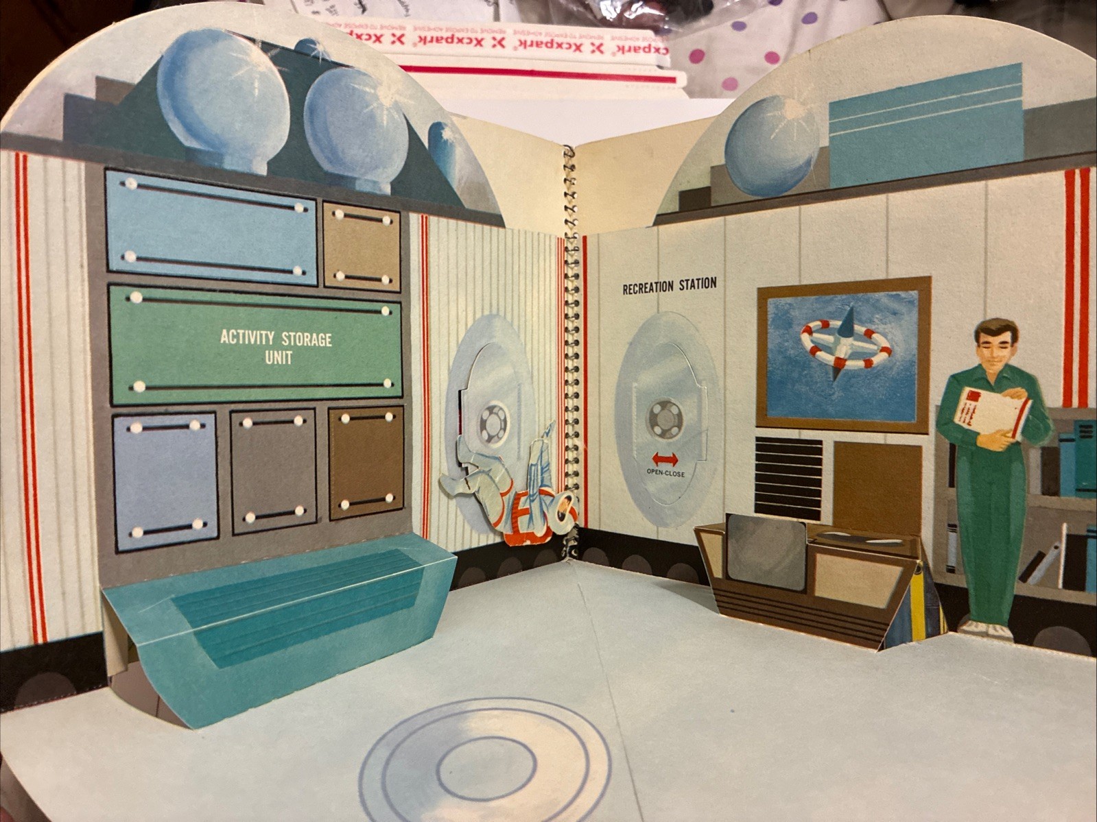 Hallmark Space Station for a Fine Young Astronaut Pop-Up Book (1964, Spiral Bk)