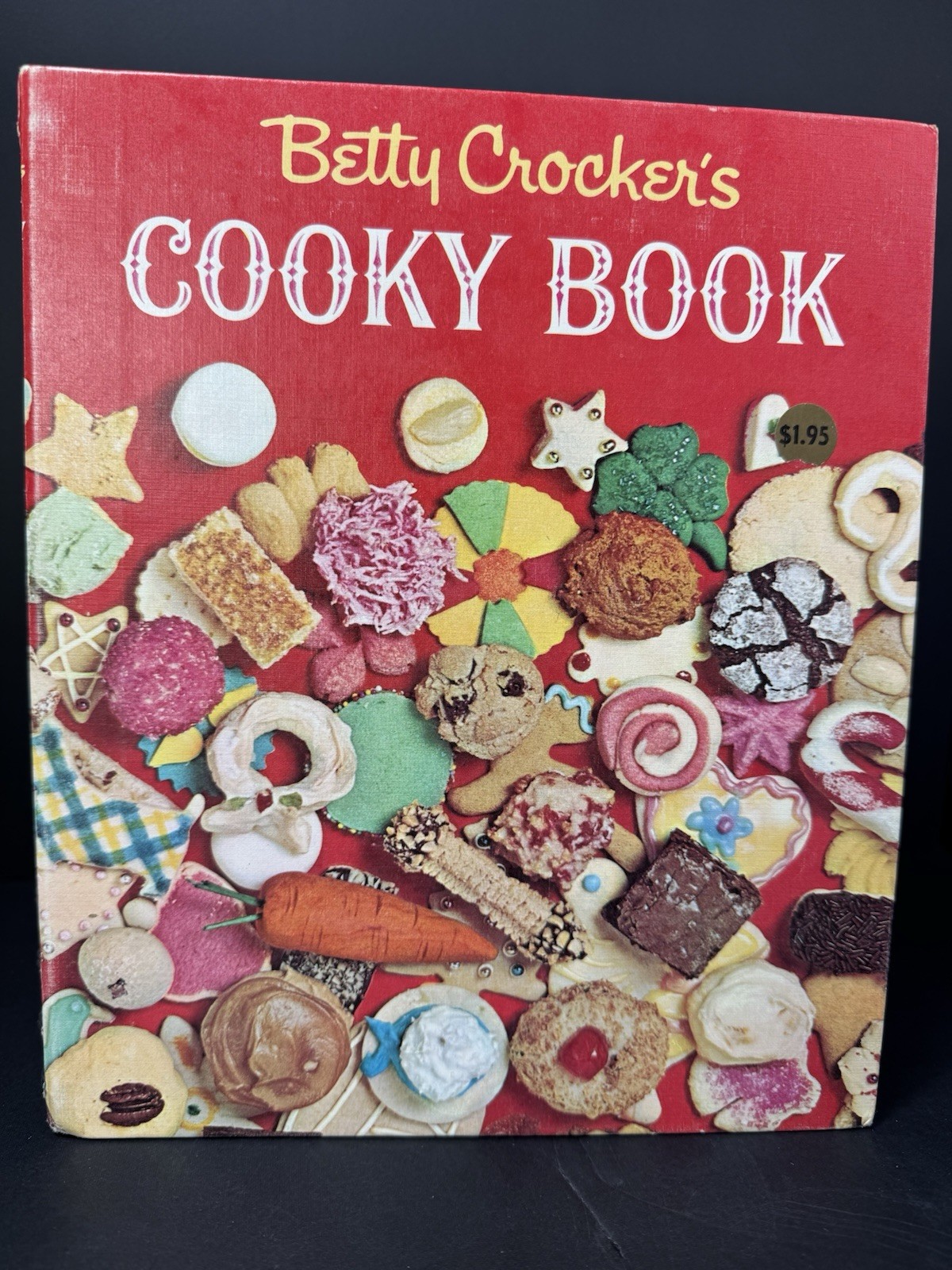 Betty Crocker’s Cooky Book by General Mills Inc. 1963 HC Spiral 1st Ed 1st Print