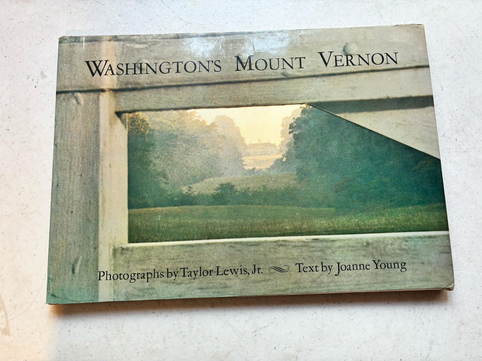 Vintage 1973 Washington’s Mount Vernon Illustrated Handbook Hardcover Book