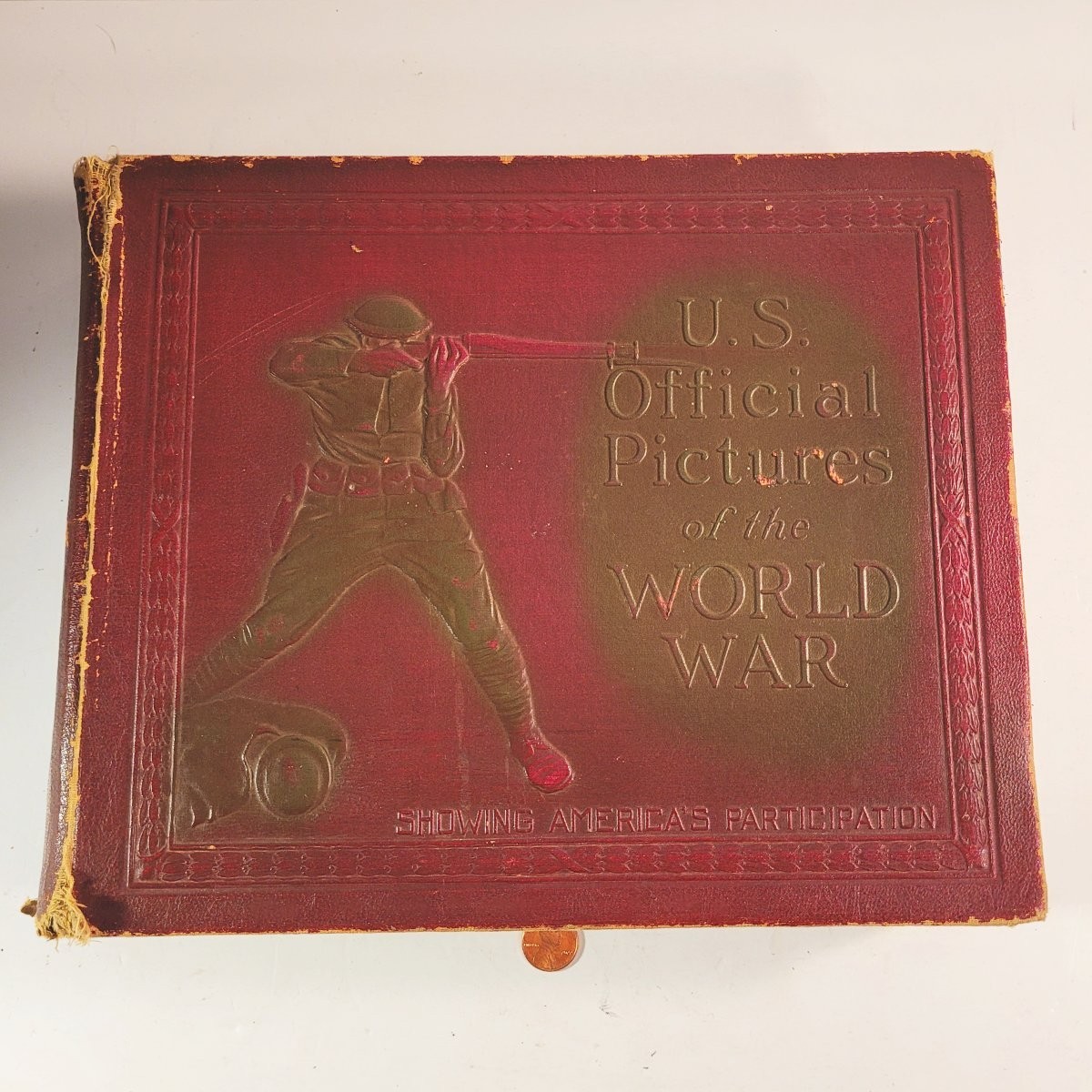 U.S. Official Pictures of the World War (WWI) + Ownership signature of veteran