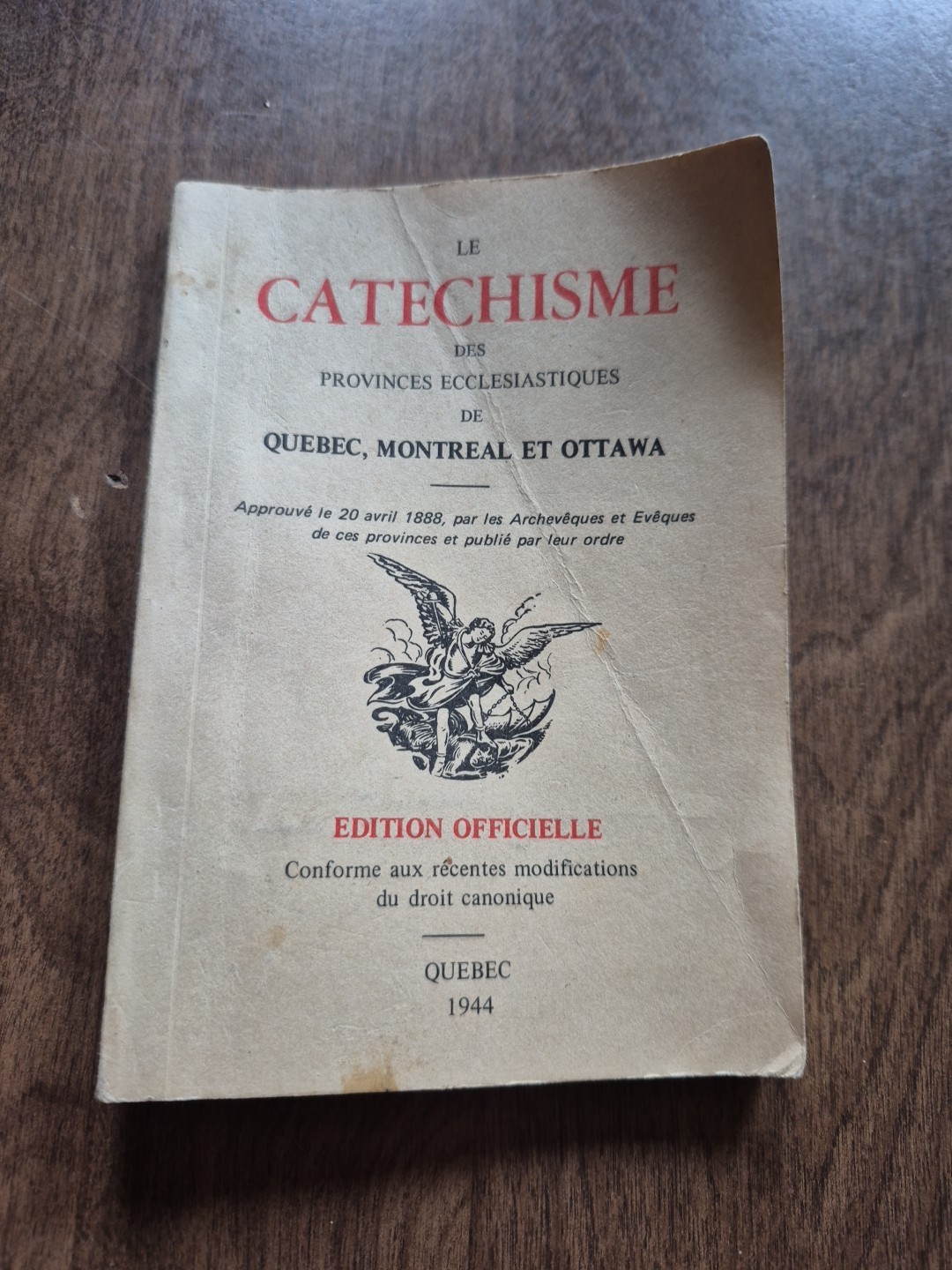 EUC 1976 Catholic Catechism French Edition Quebec Doctrine Paperback