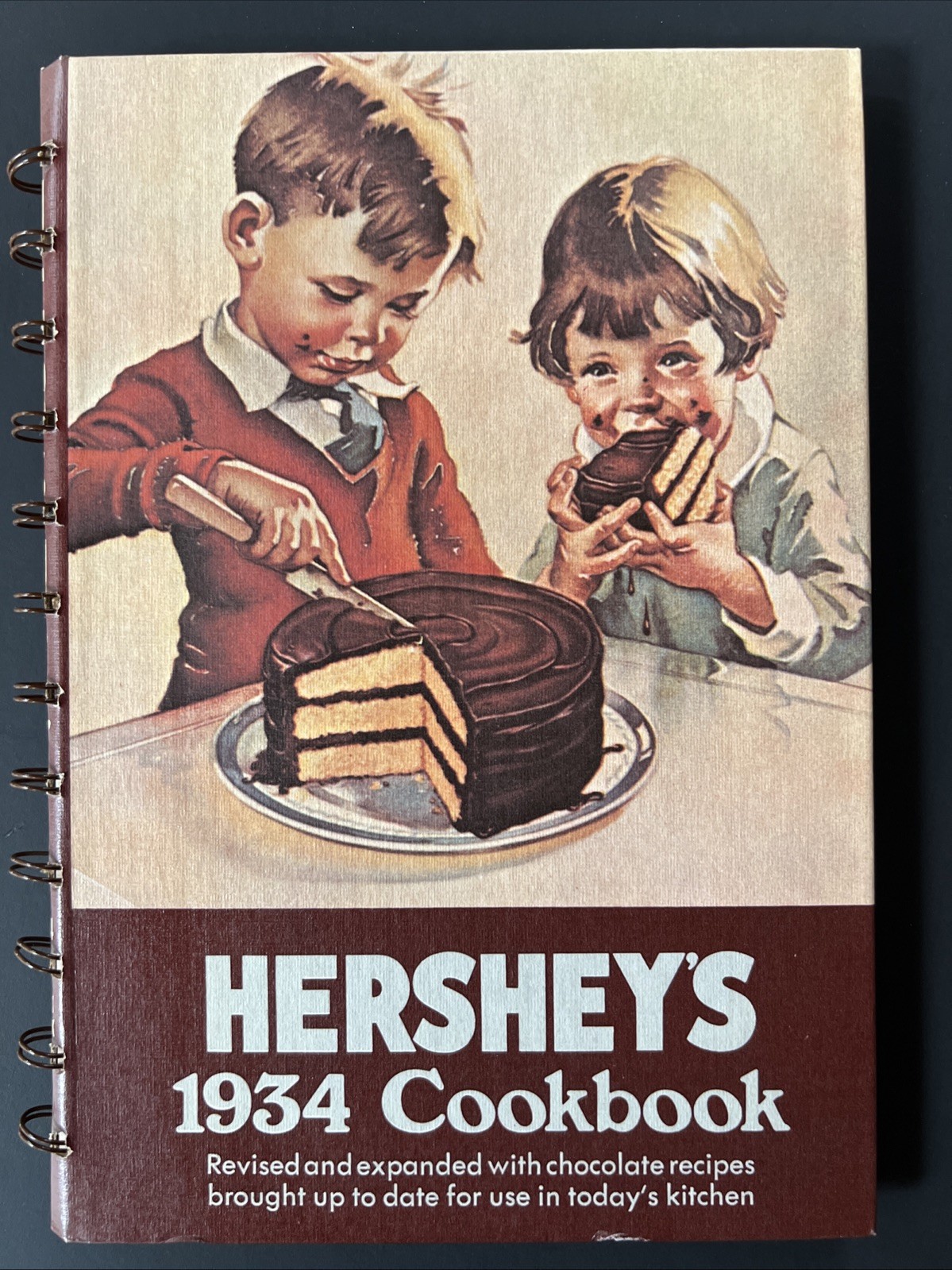 Hershey’s 1934 Cookbook (1971 Revised Edition) Spiral Bound Chocolate Recipes
