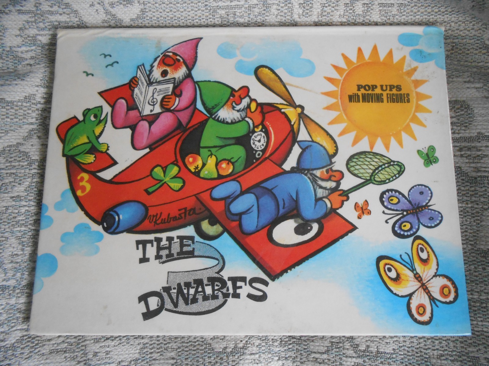 1973 Kubasta Pop-Ups Book THE DWARFS Czechoslovakia London