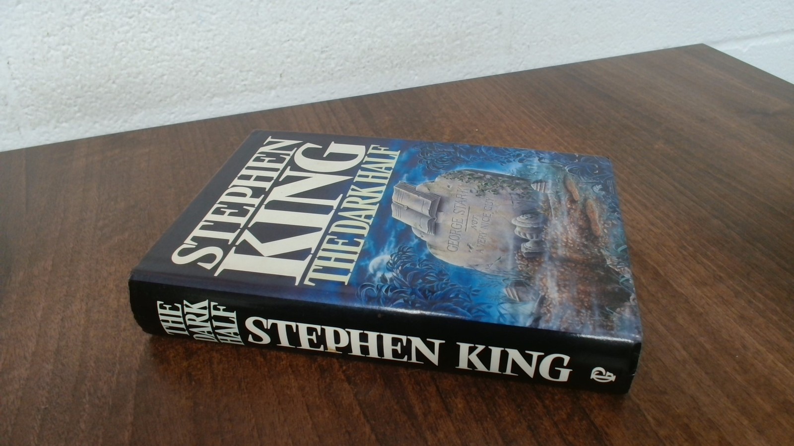 The Dark Half, Stephen King, Guild Publishing, 1989, Hardcover