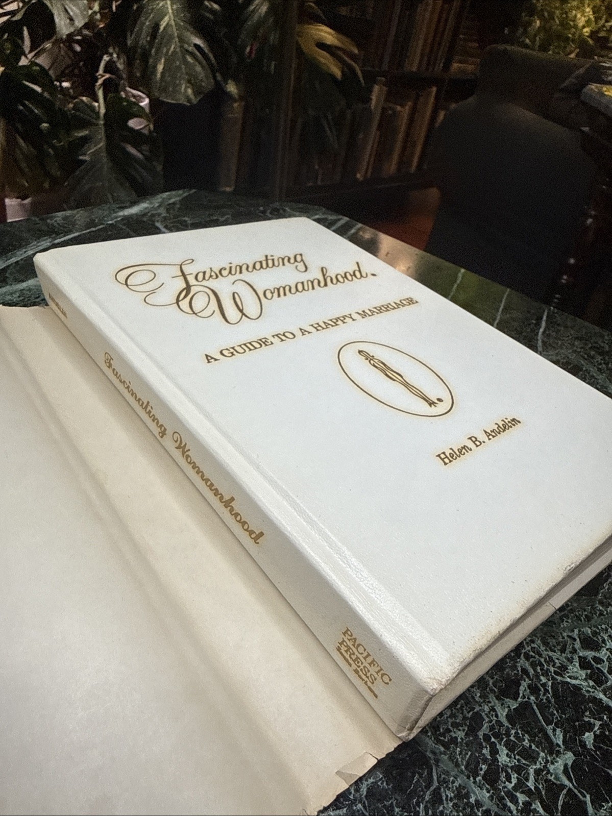 Fascinating Womanhood Guide Happy Marriage Helen Andelin 1974 Vintage Hardcover