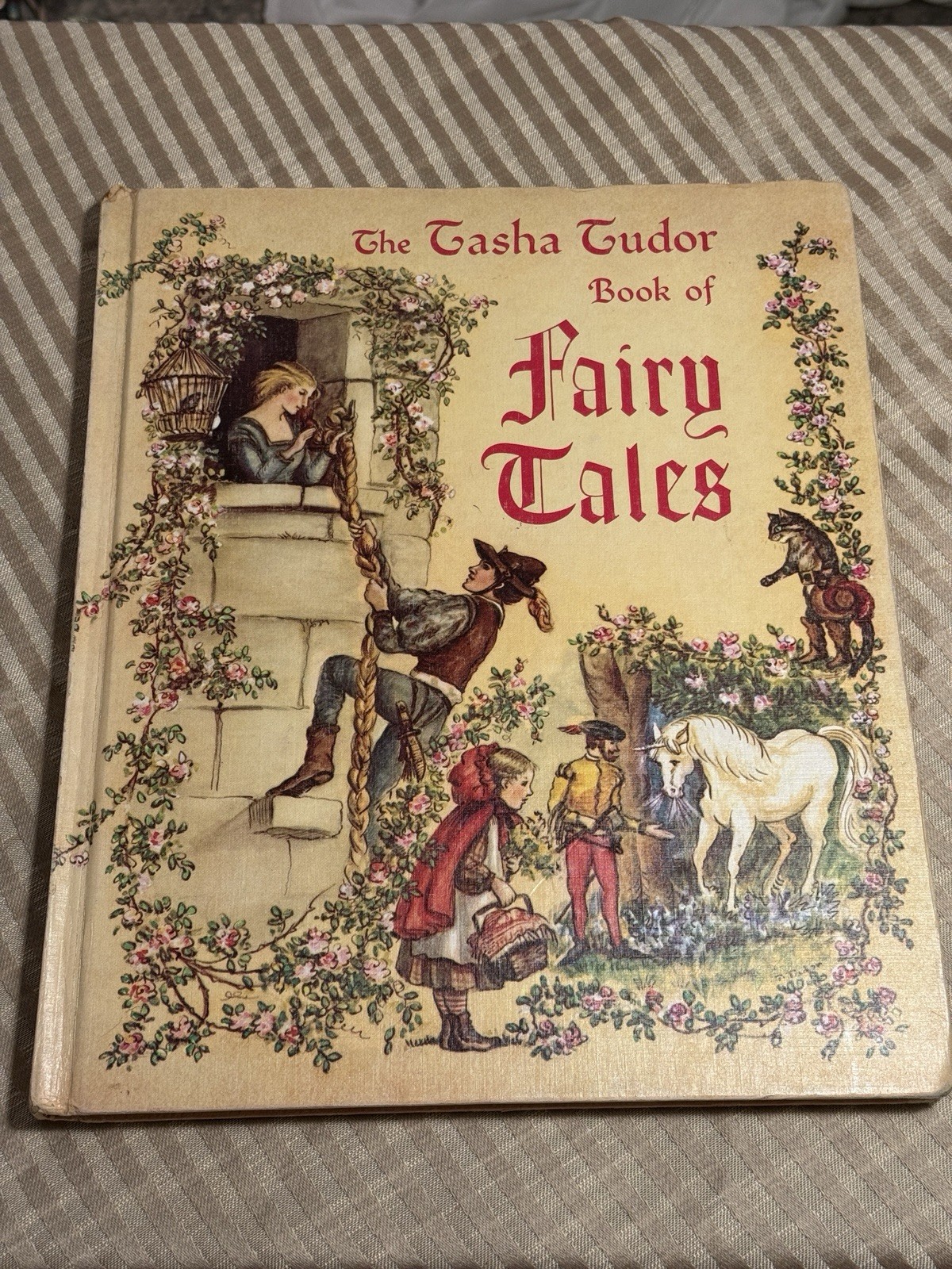 The Tasha Tudor Book of Fairy Tales 1961 First Edition, Platt & Munk, HC *Mint*