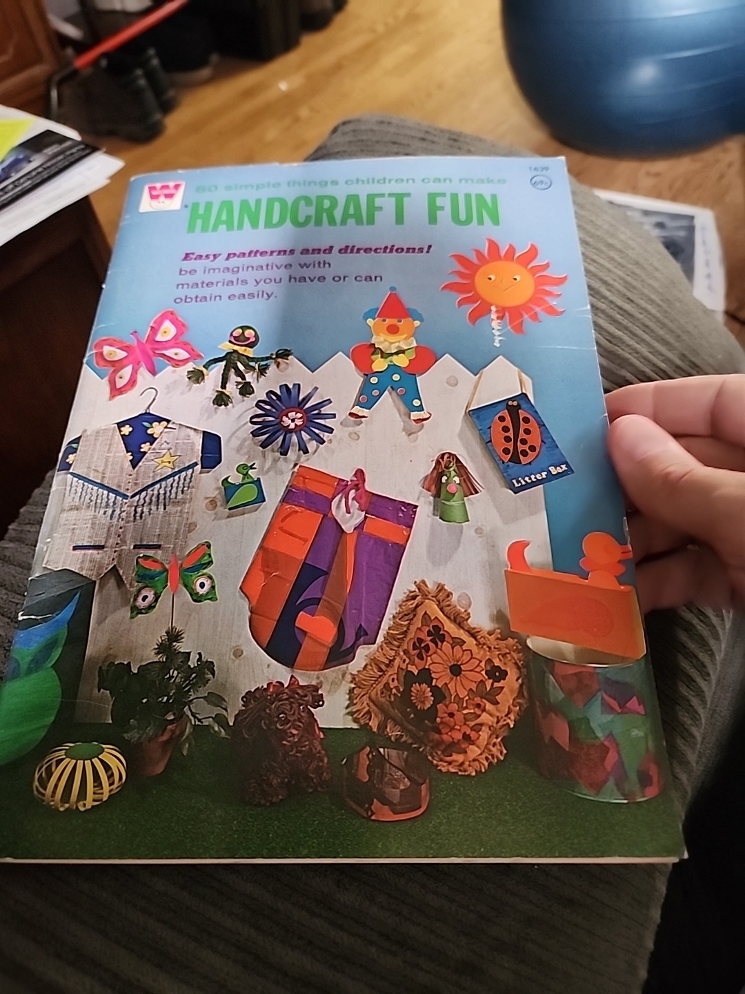 Vintage 1972 Whitman ‚Handcraft Fun‘ Book Children’s Craft #1639 colorful pages