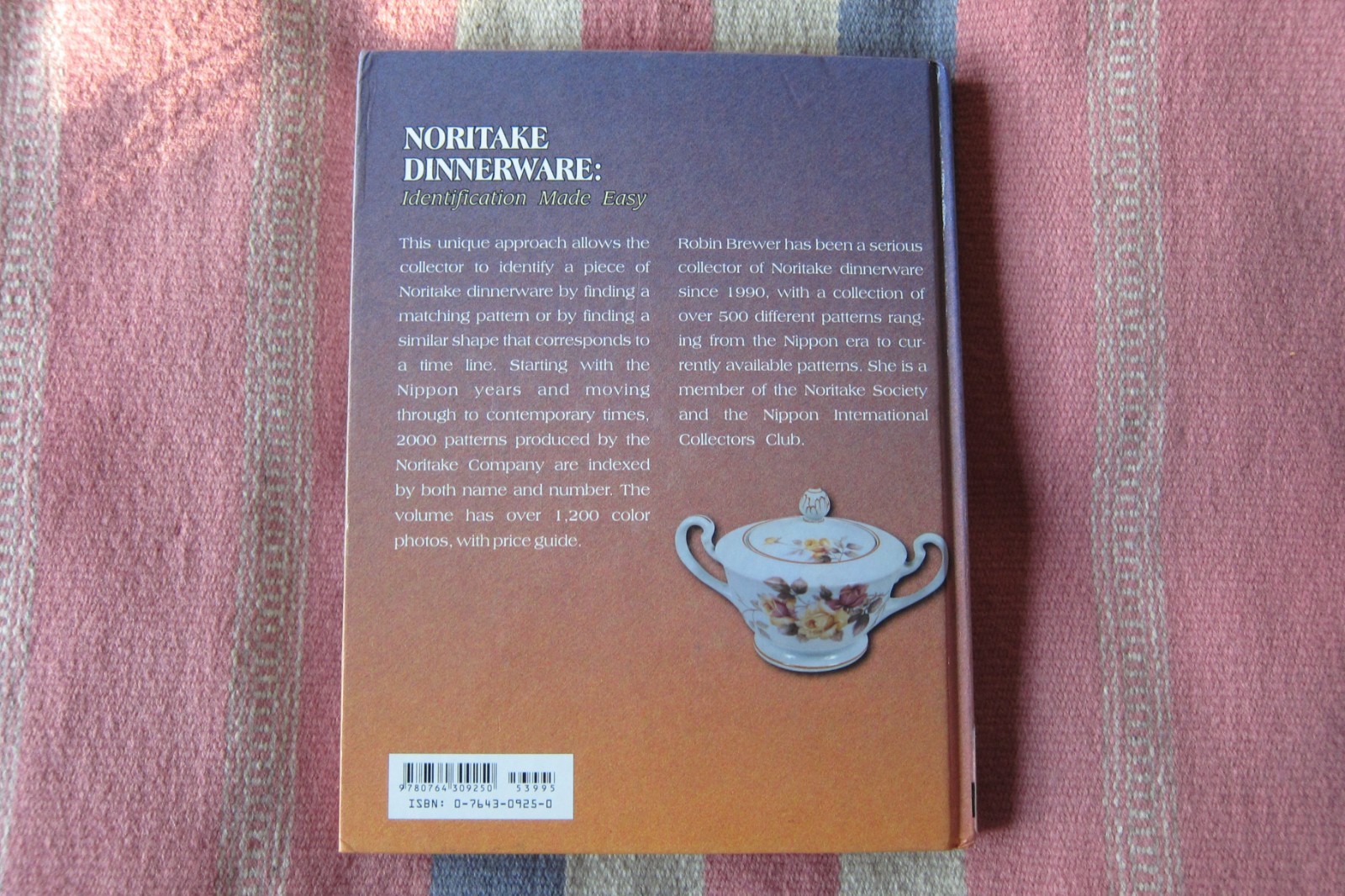 Noritake Dinnerware: Identification Made Easy Robin Brewer Hardcover Price Guide