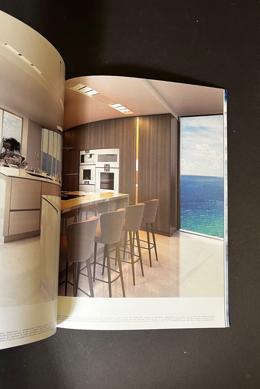 Turnberry Ocean Club Residences Miami Beach in Portuguese Português LANGUAGE ONL