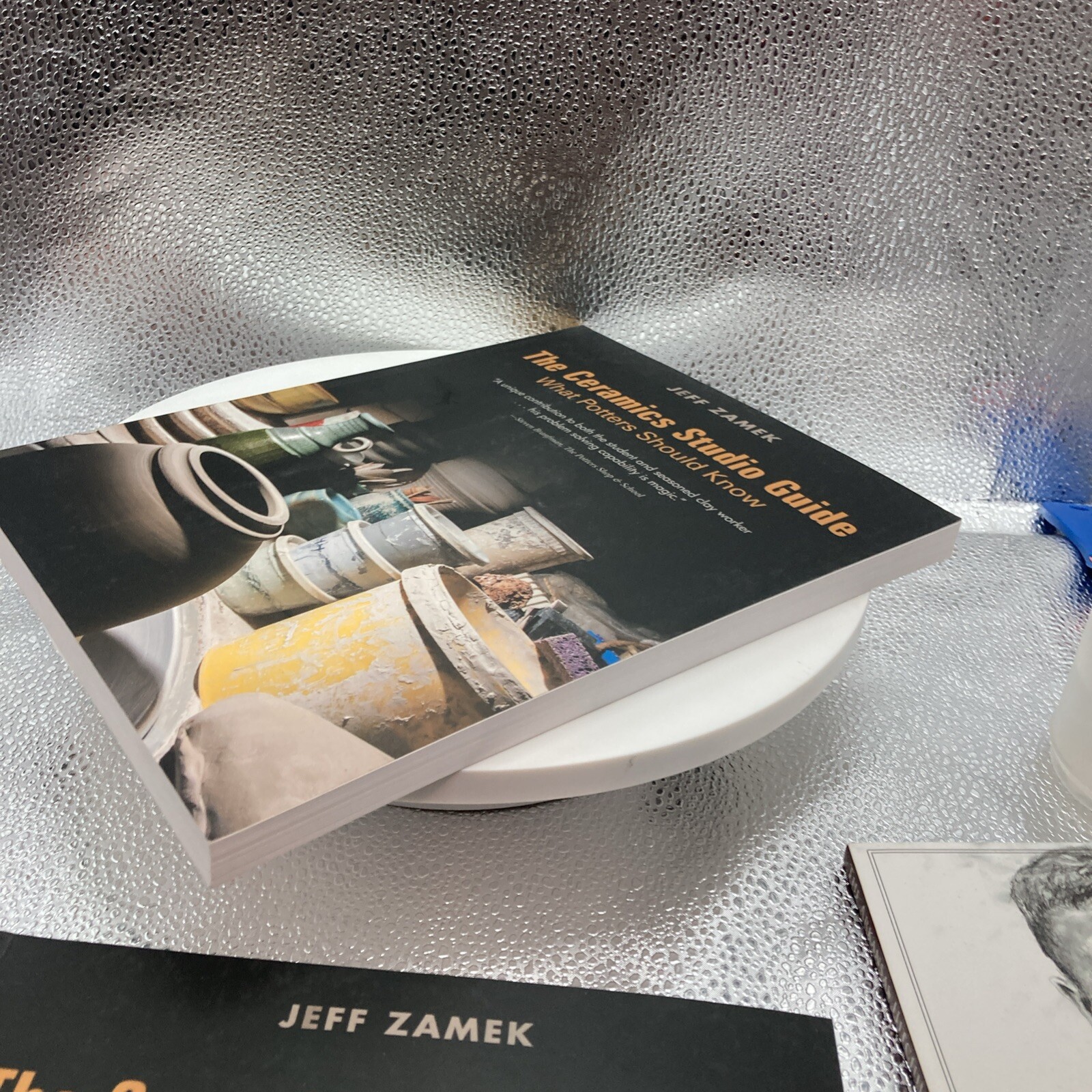 The Ceramics Studio Guide: What Potters Should Know – Jeff Zamek Paperback NEW