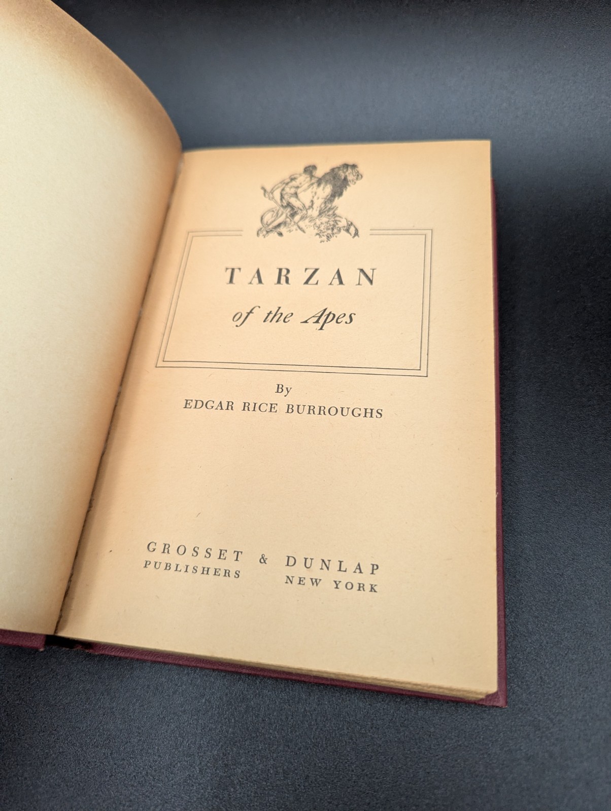 Tarzan of the Apes Edgar Rice Burroughs Book 1914 Grosset & Dunlap Red Hardback