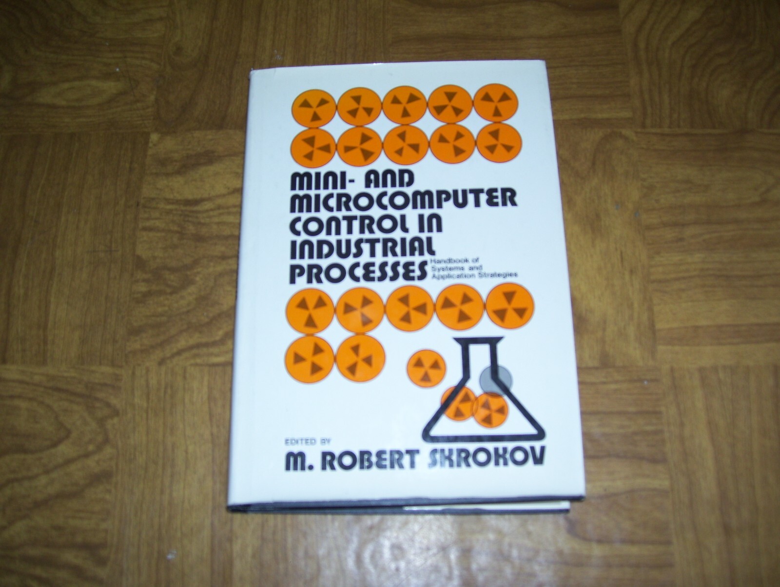 Mini- and Microcomputer Control in Industrial Processes Van Nostrand Reinhold