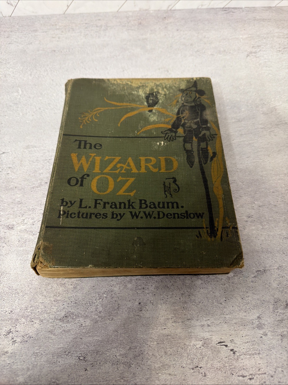 The Wizard of OZ L. Frank Baum W.W. Denslow Donohue 1903 hardcover color