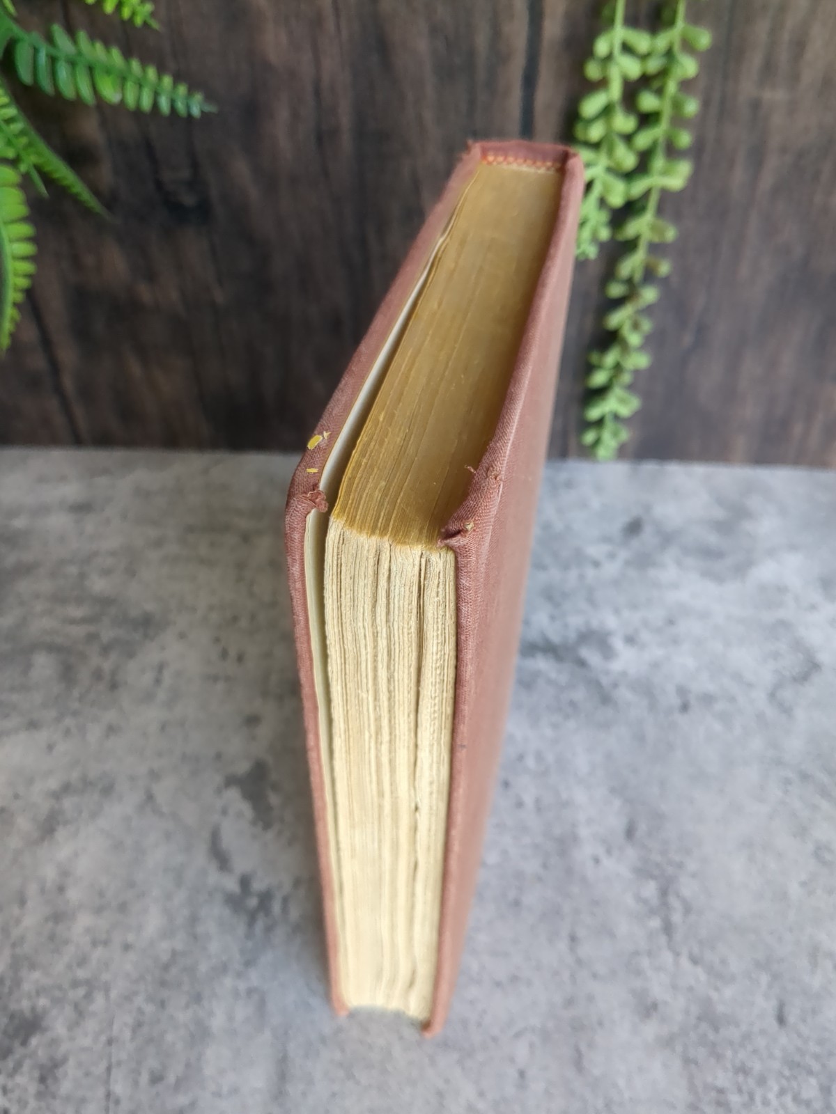 Anna and the King of Siam Margaret Landon 1944 – The John Day Company – Illus.