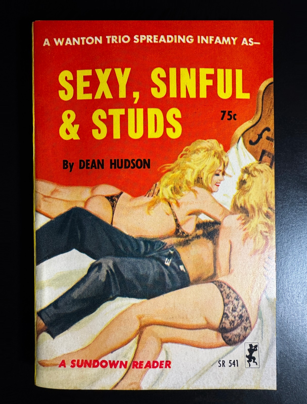 1965 „Sexy, Sinful & Studs“ Dean Hudson Original Pulp Paperback Rock&Roll Sleaze