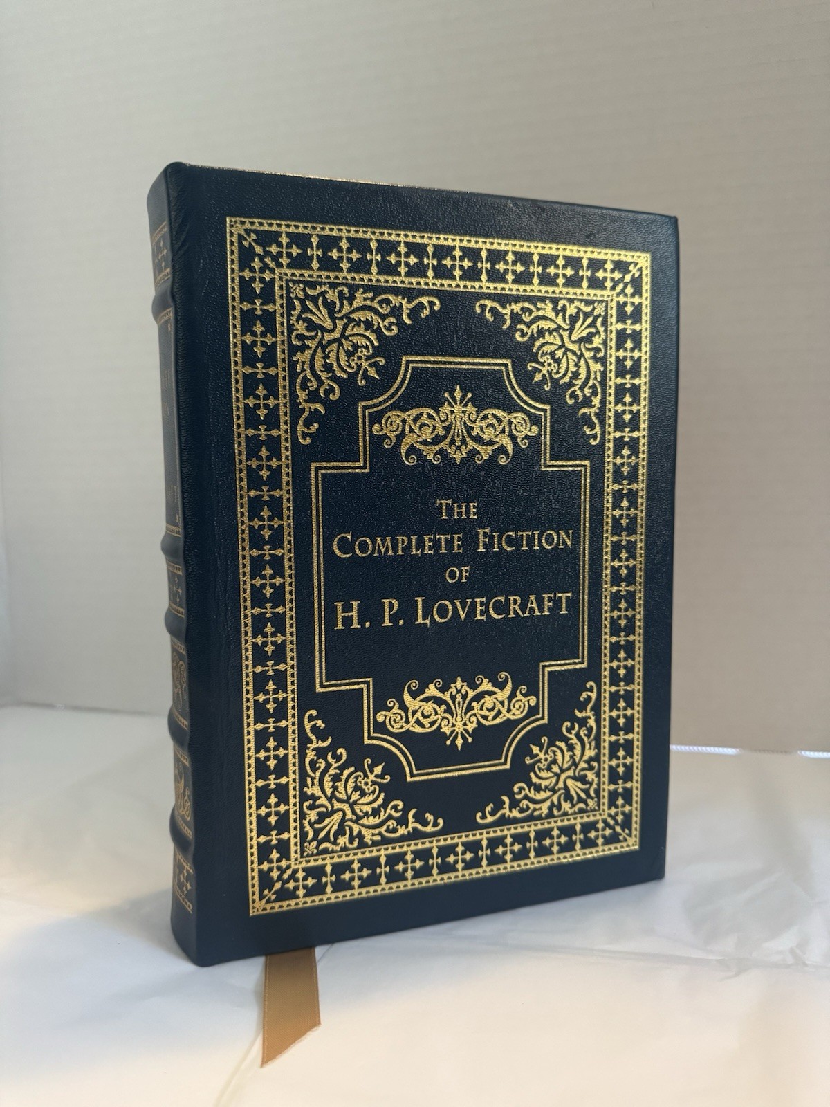 EASTON PRESS The Complete Fiction – H.P. Lovecraft Fine Binding Great Condition