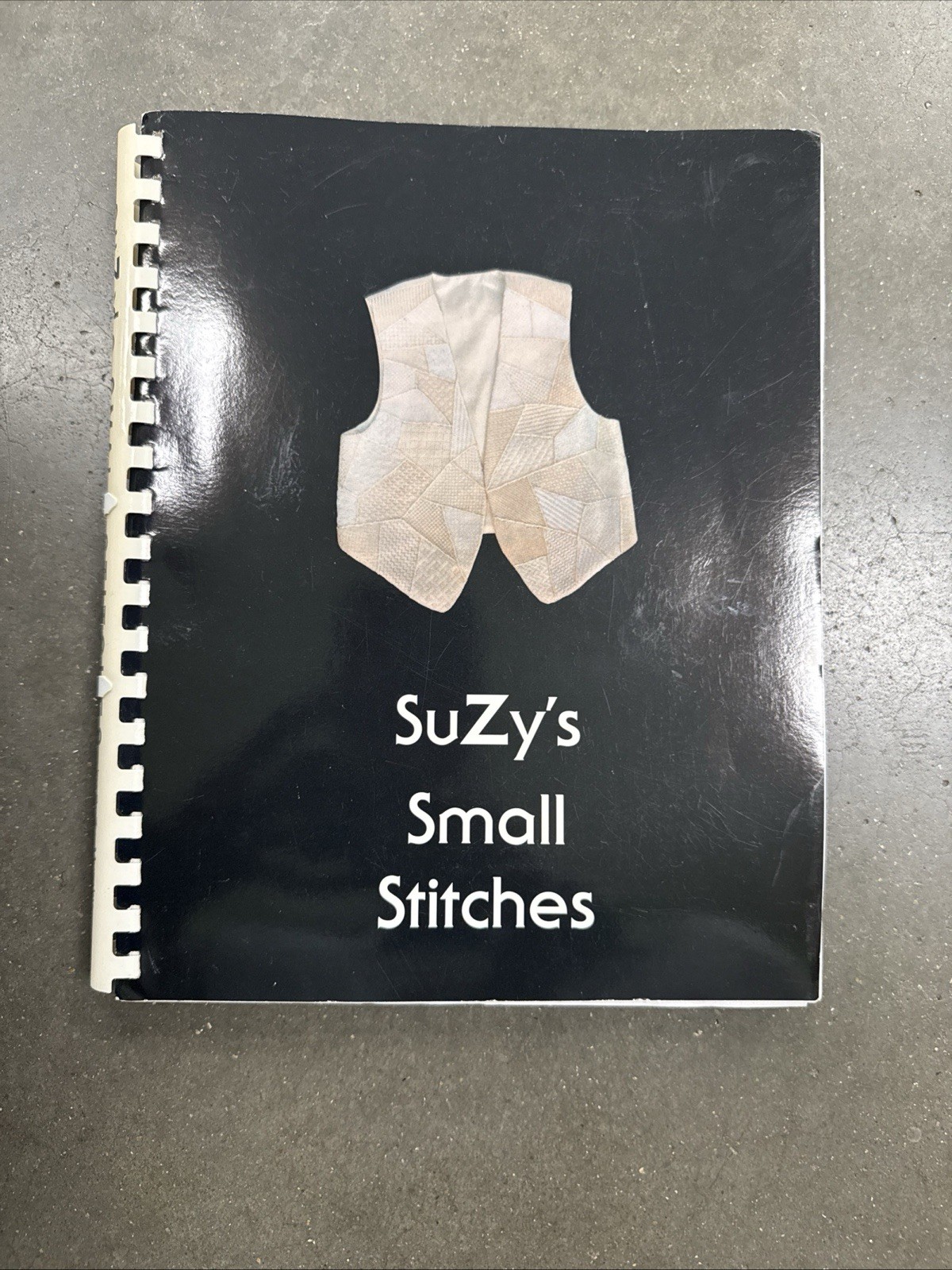 SUZY’S SMALL STITCHES Suzy Murphy Needlepoint Canvas Stitch Instruction