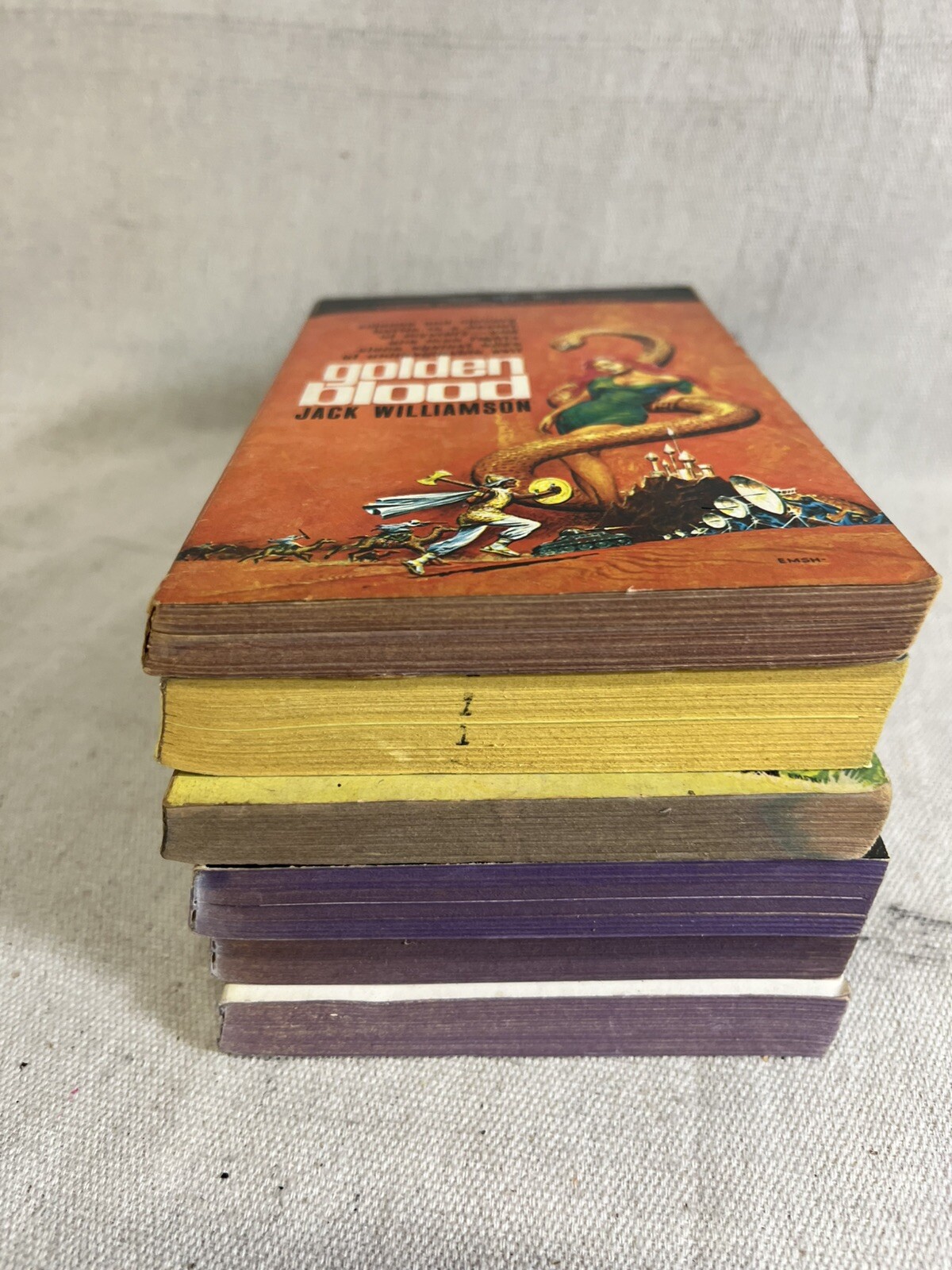 VTG Science Fiction Fantasy Book Lot Of 6 Lancer Publishing 60s 70s V6415
