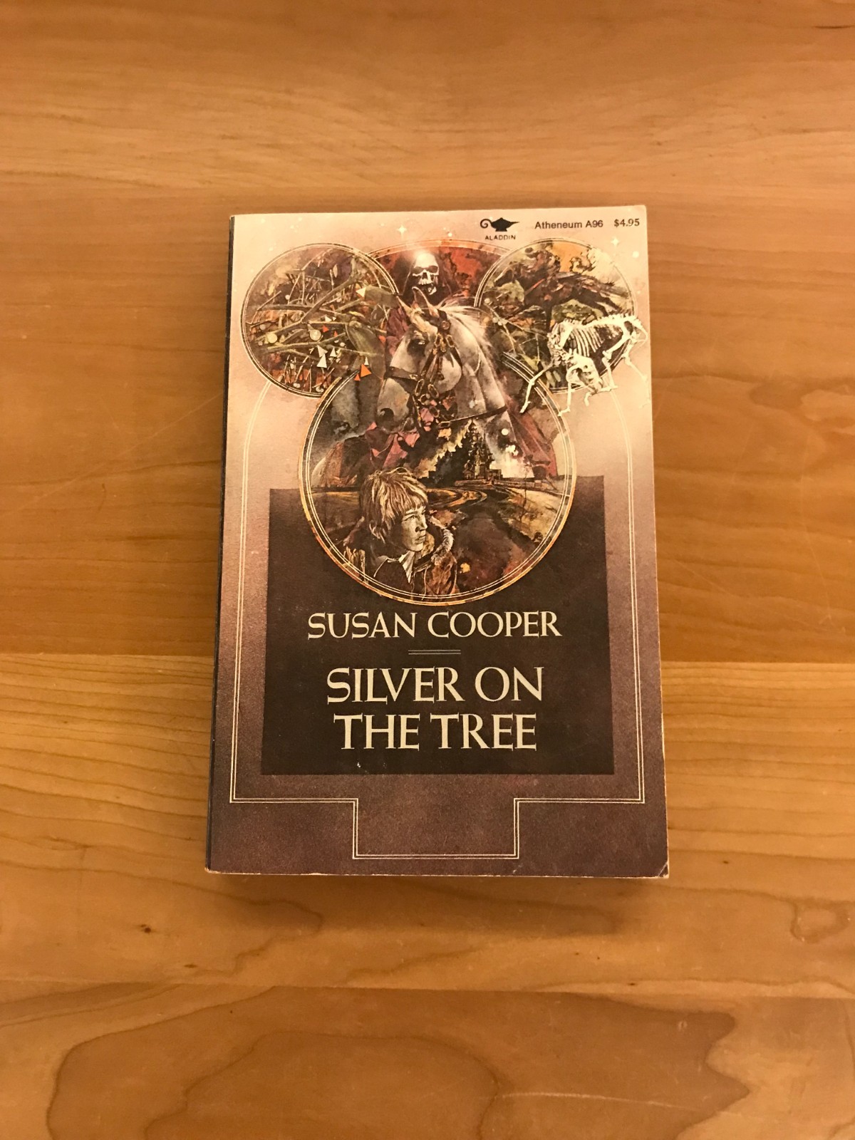 1977 Silver on the Tree by Susan Cooper Paperback Book