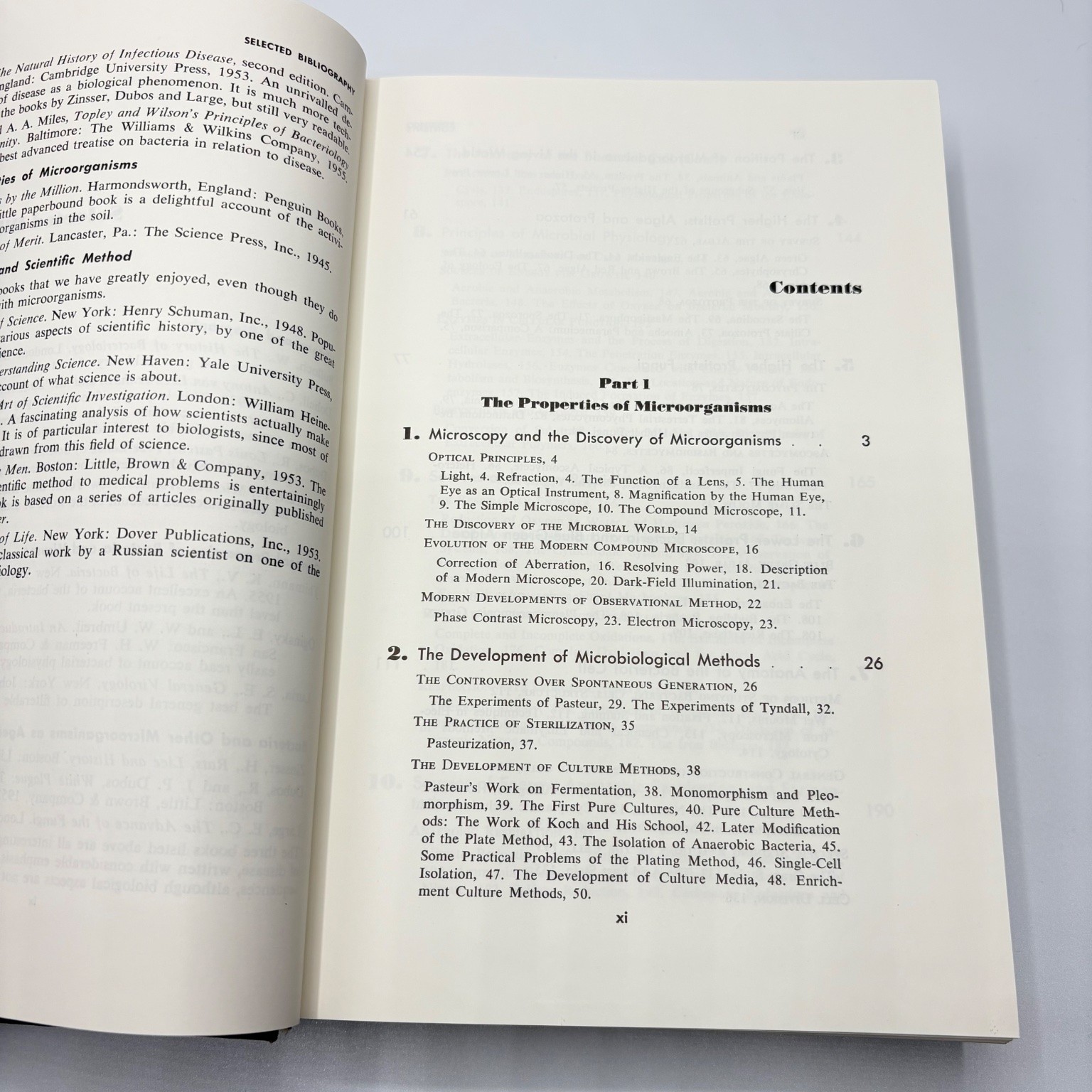 The Microbial World Stanier Doudoroff Adelberg 1961 5th Printing Prentice Hall